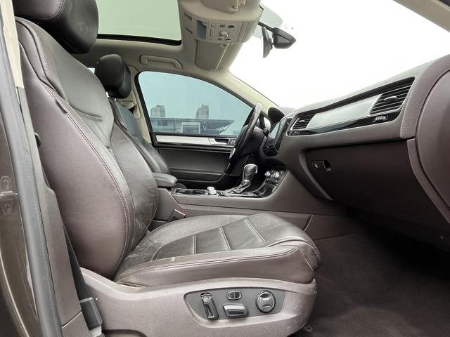 Volkswagen Touareg 2017 immagine di auto #14