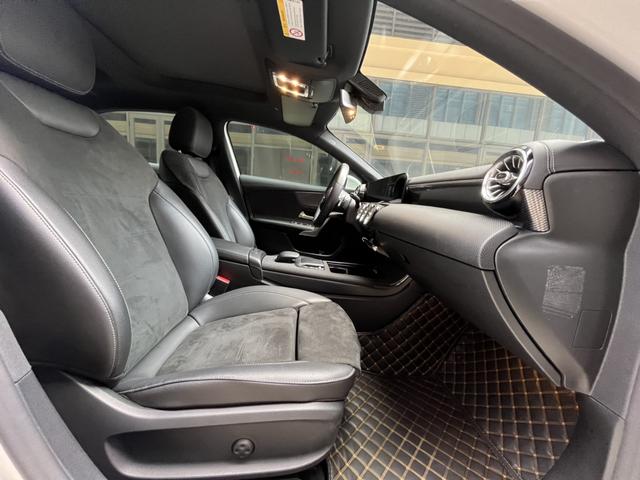 Mercedes-Benz A Class 2020 imagem de carro #14