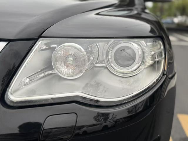 Volkswagen Touareg 2009 car image #14