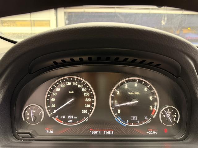 BMW 5 Series GT 2012 car image #14