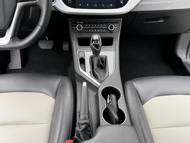 GEELY Vision 2020 imagen de coche #14