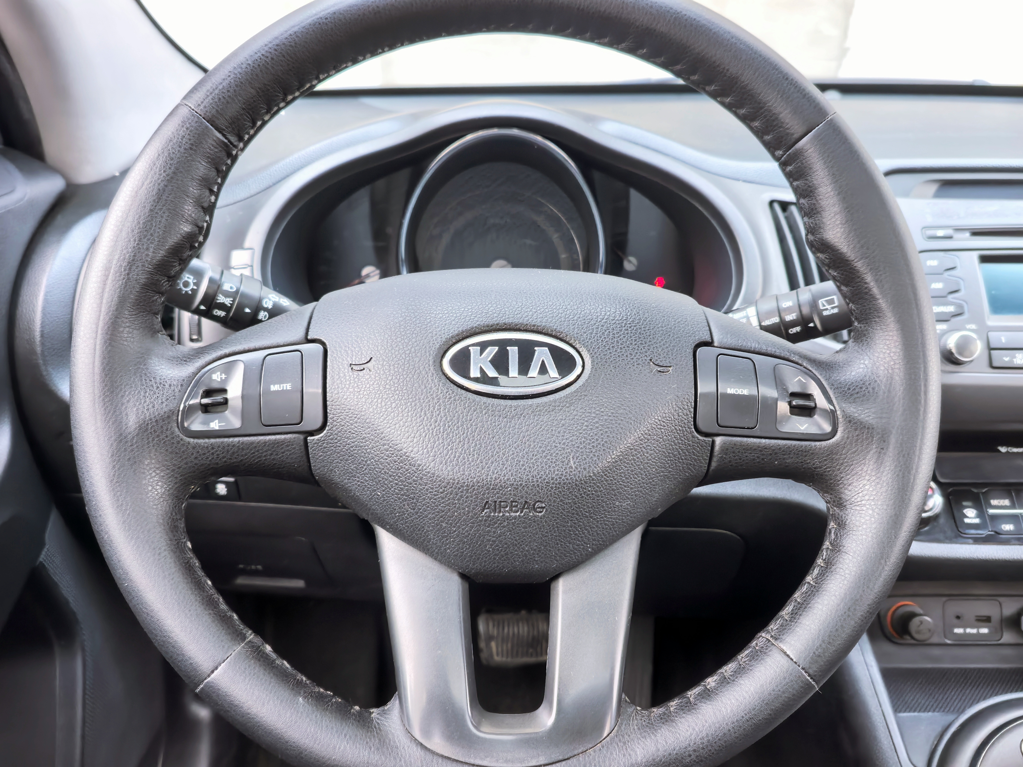 起亚 智跑 2013 汽车图片 #14