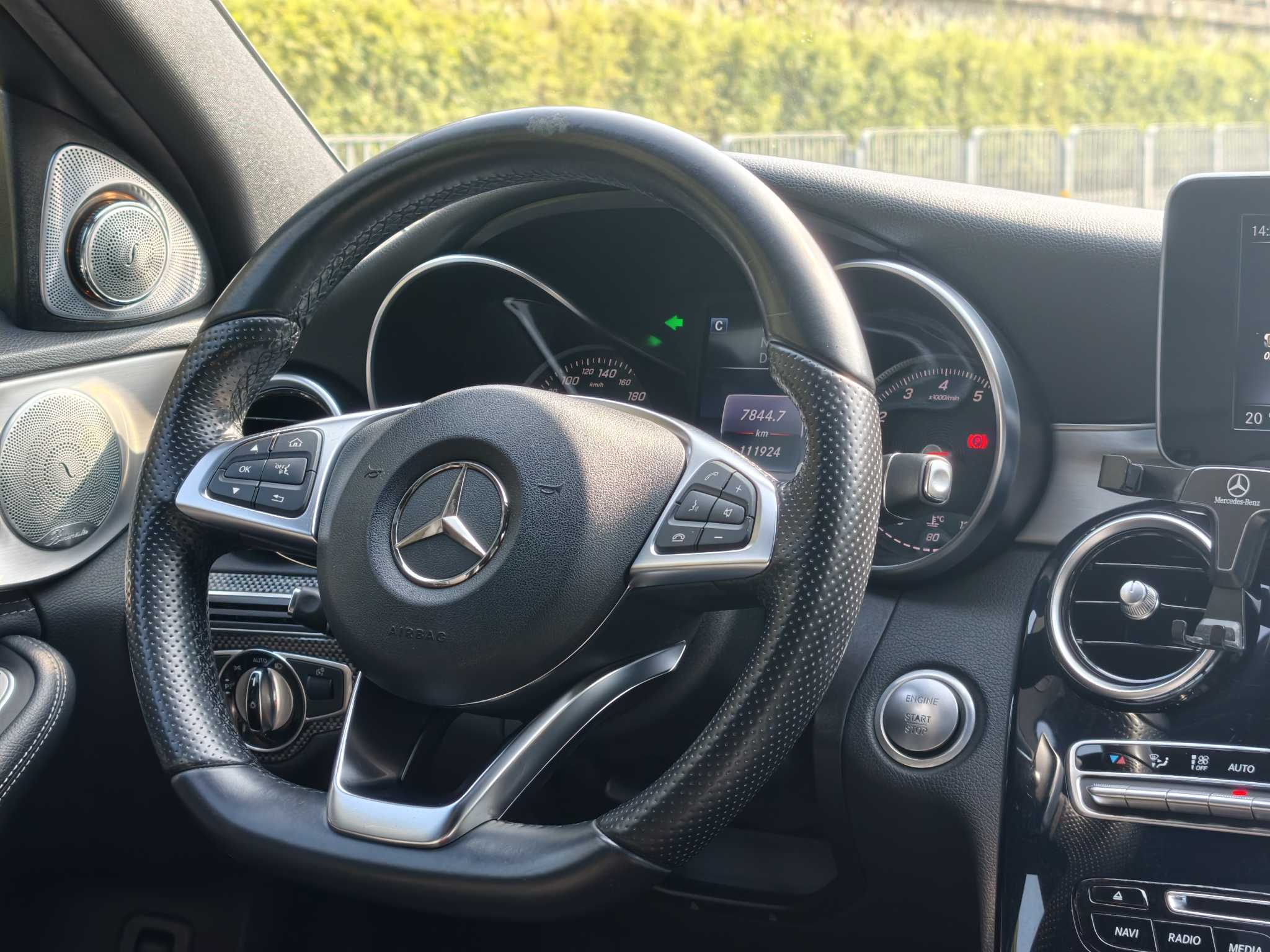 Mercedes-Benz C Class 2016 car image #14