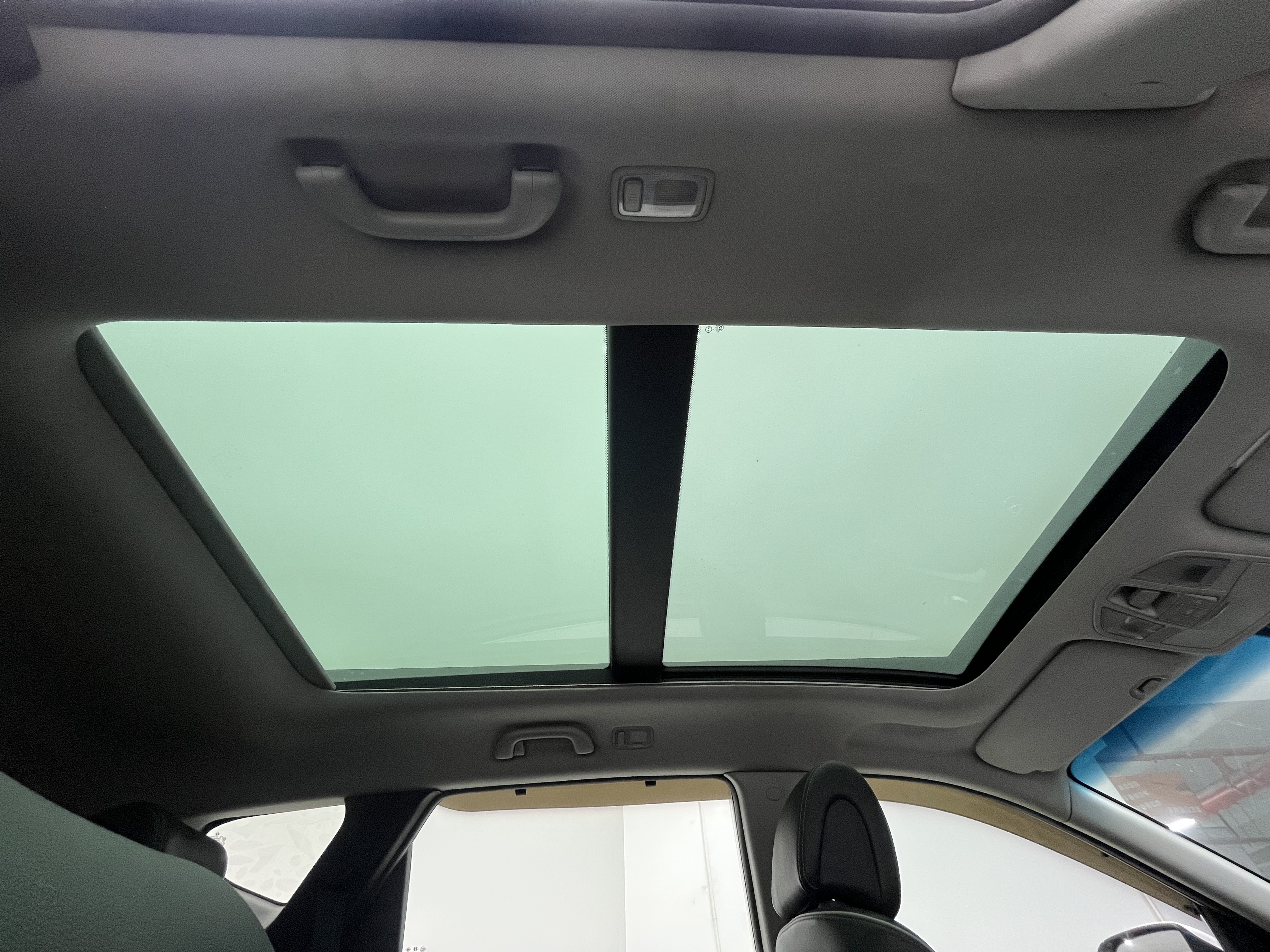 Hyundai Santa Fe 2018 immagine di auto #14