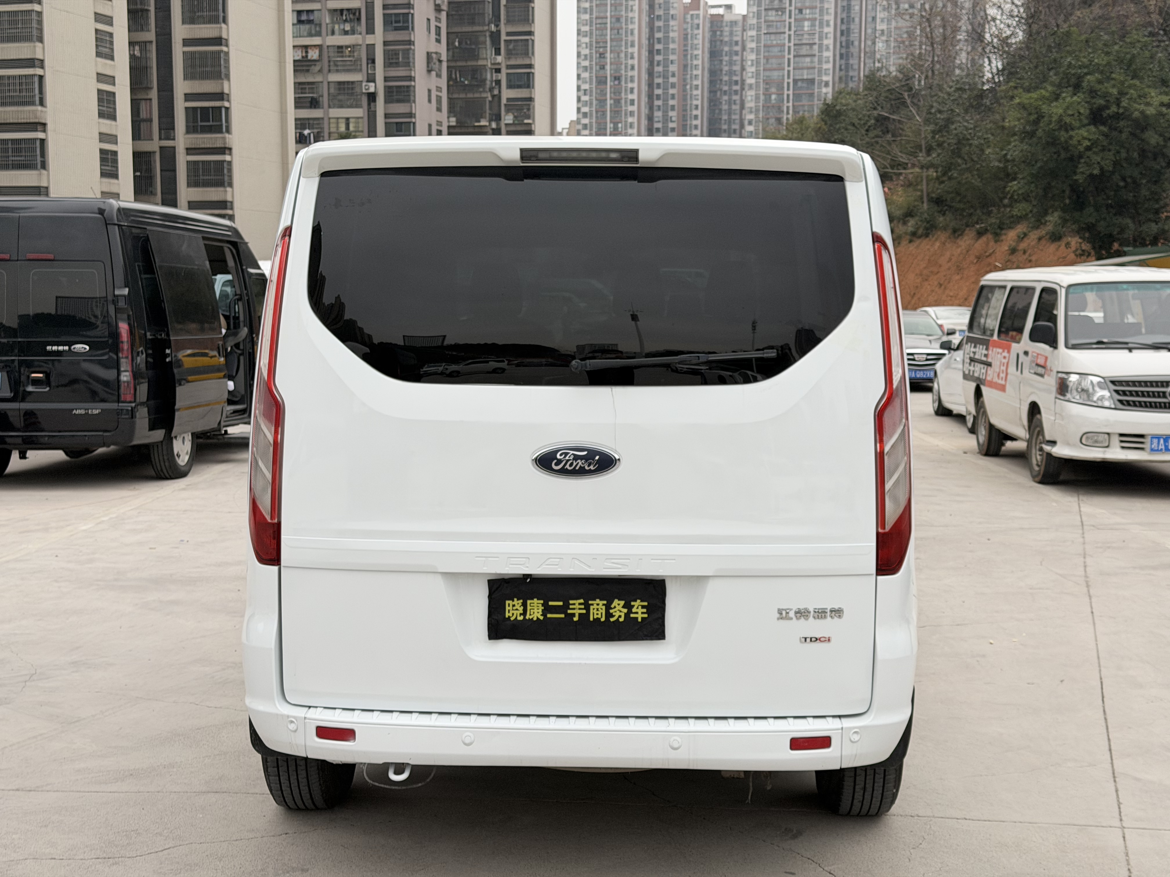 Ford Transit 2020 immagine di auto #14