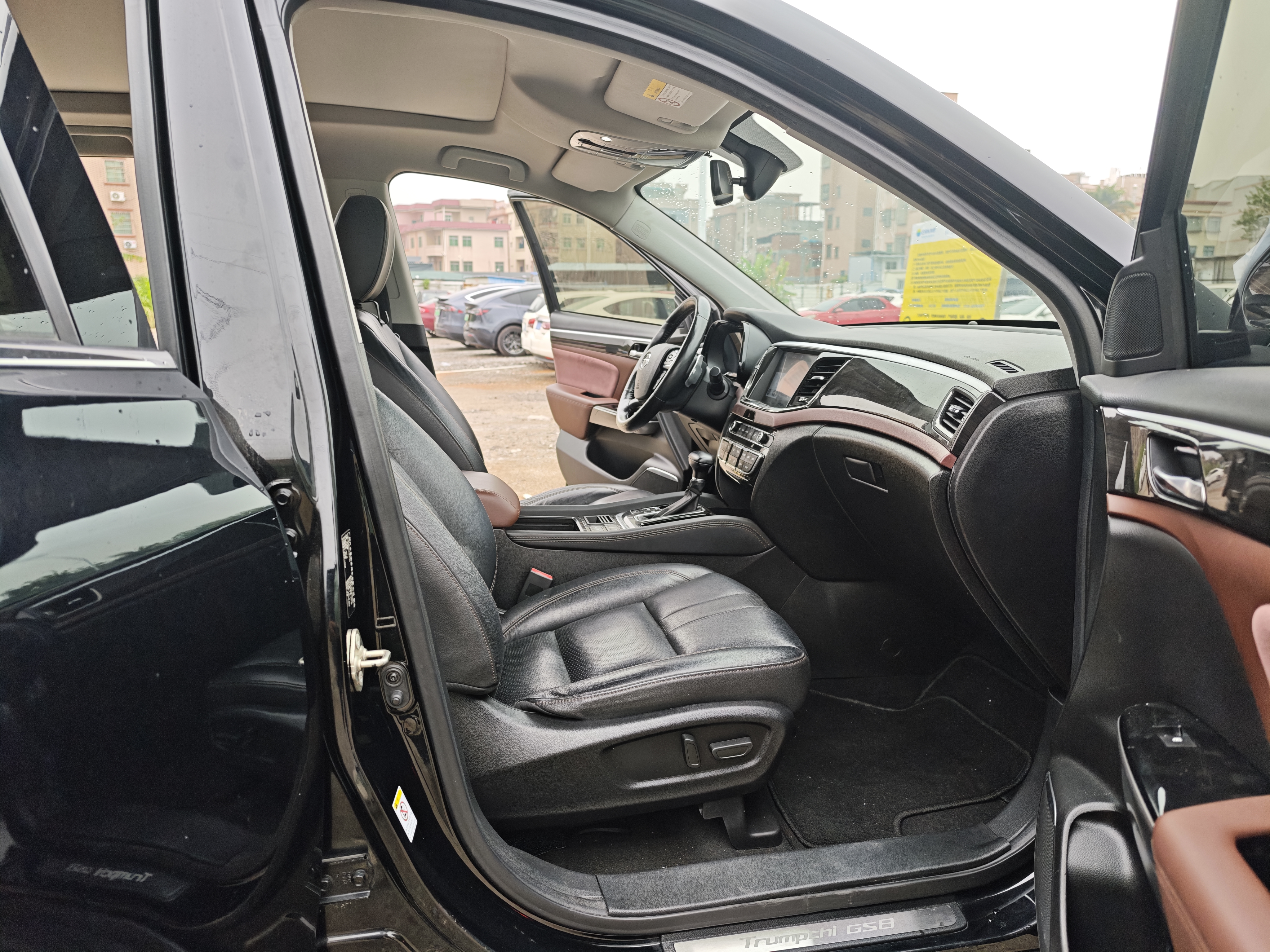 GAC Trumpchi GS8 2018 imagem de carro #14