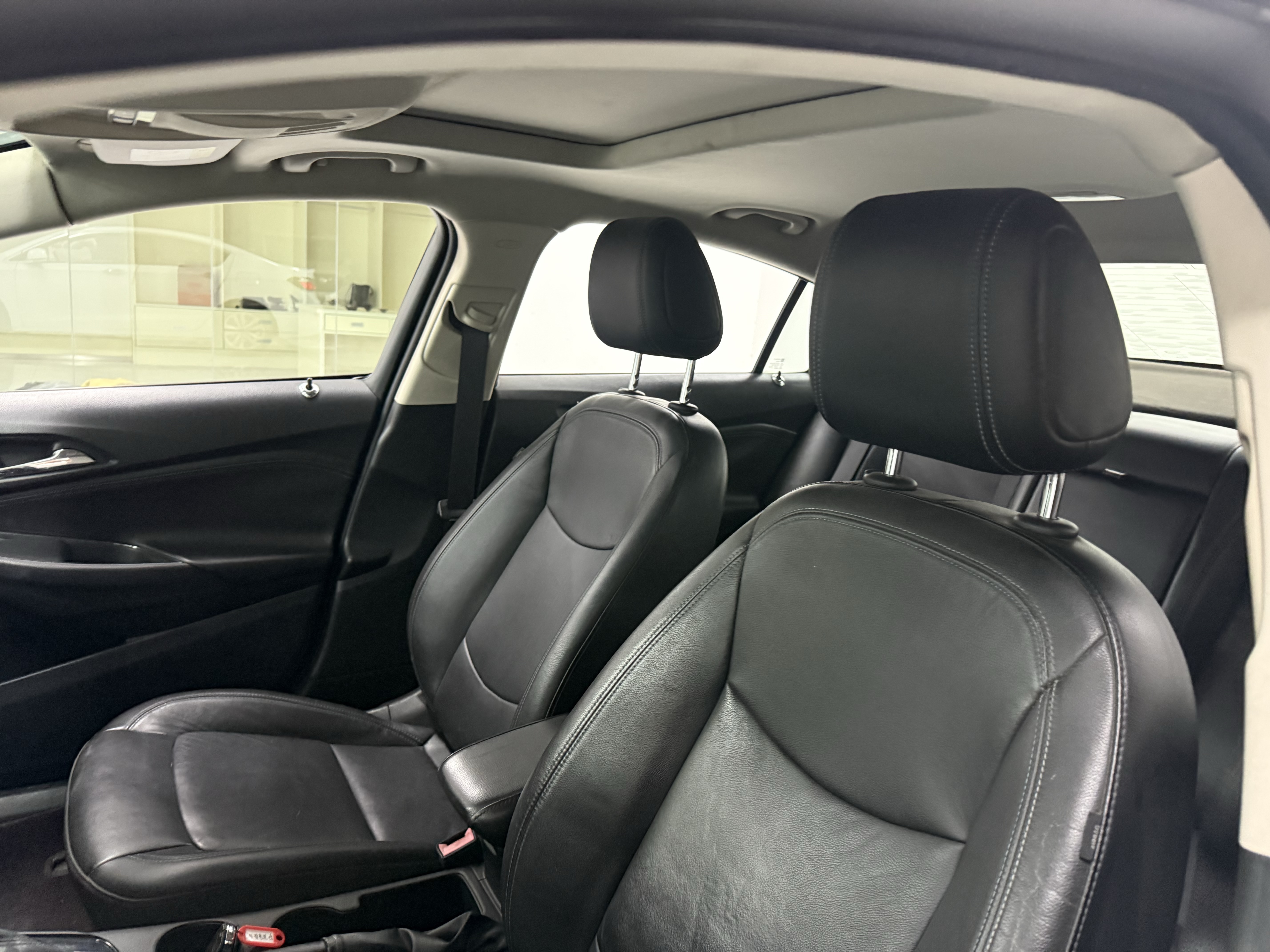 Chevrolet Cruze 2015 immagine di auto #14