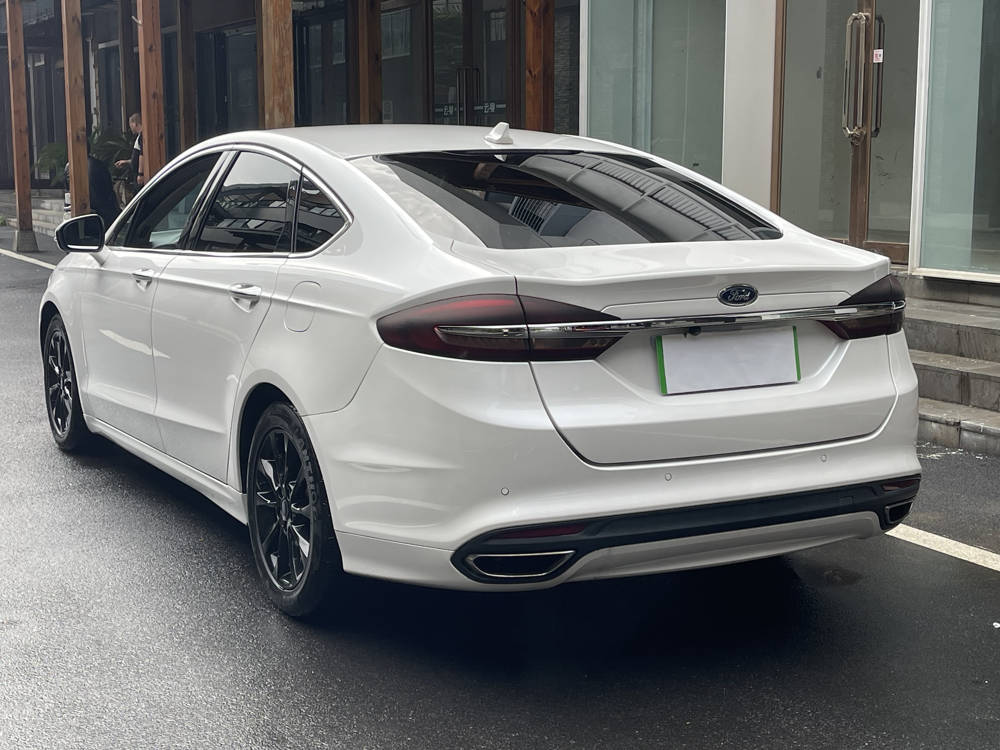 Ford Mondeo 2018 #14 Ford Mondeo 2018 car image #14