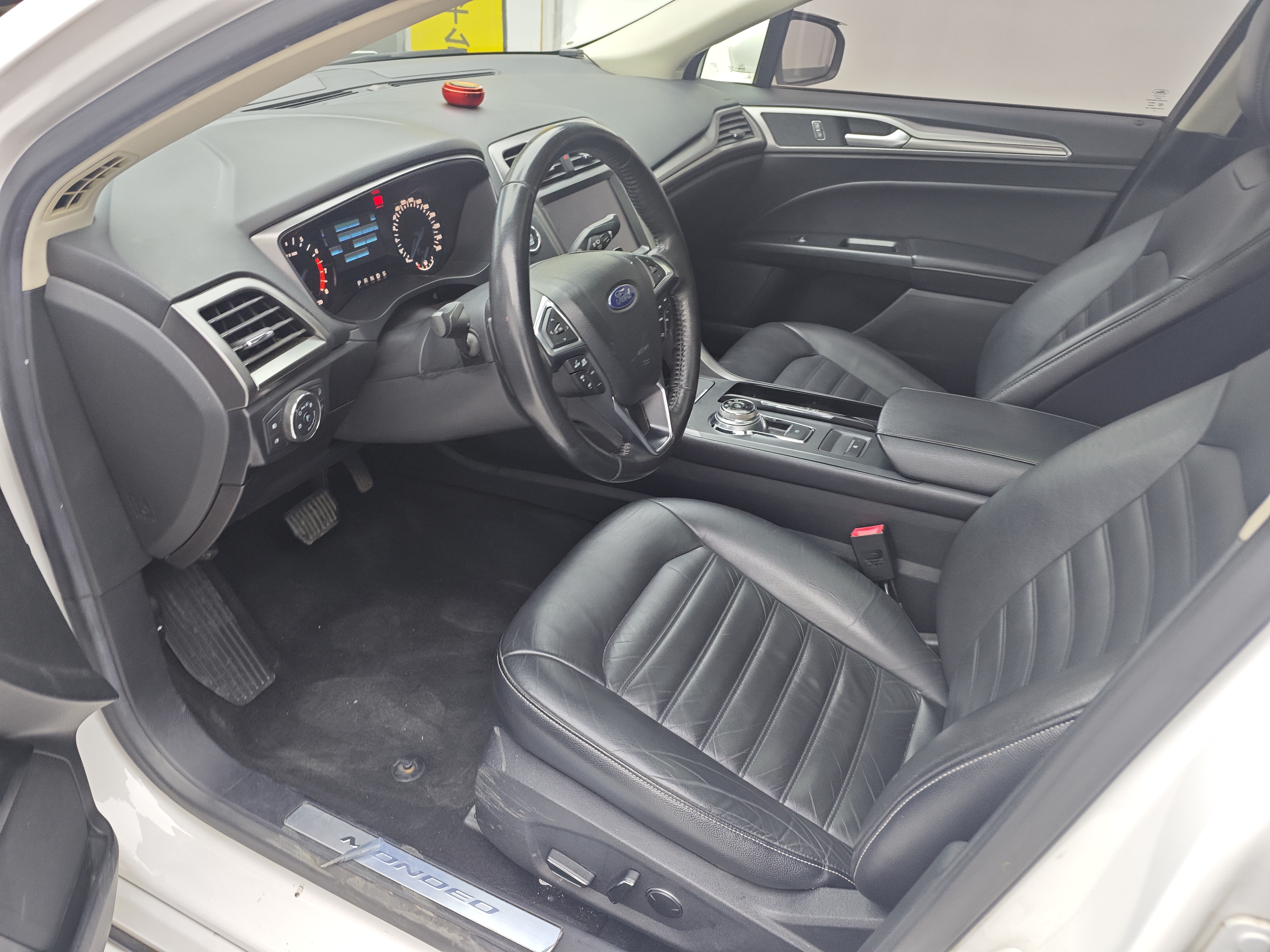 Ford Mondeo 2017 #14 Ford Mondeo 2017 صورة سيارة #14