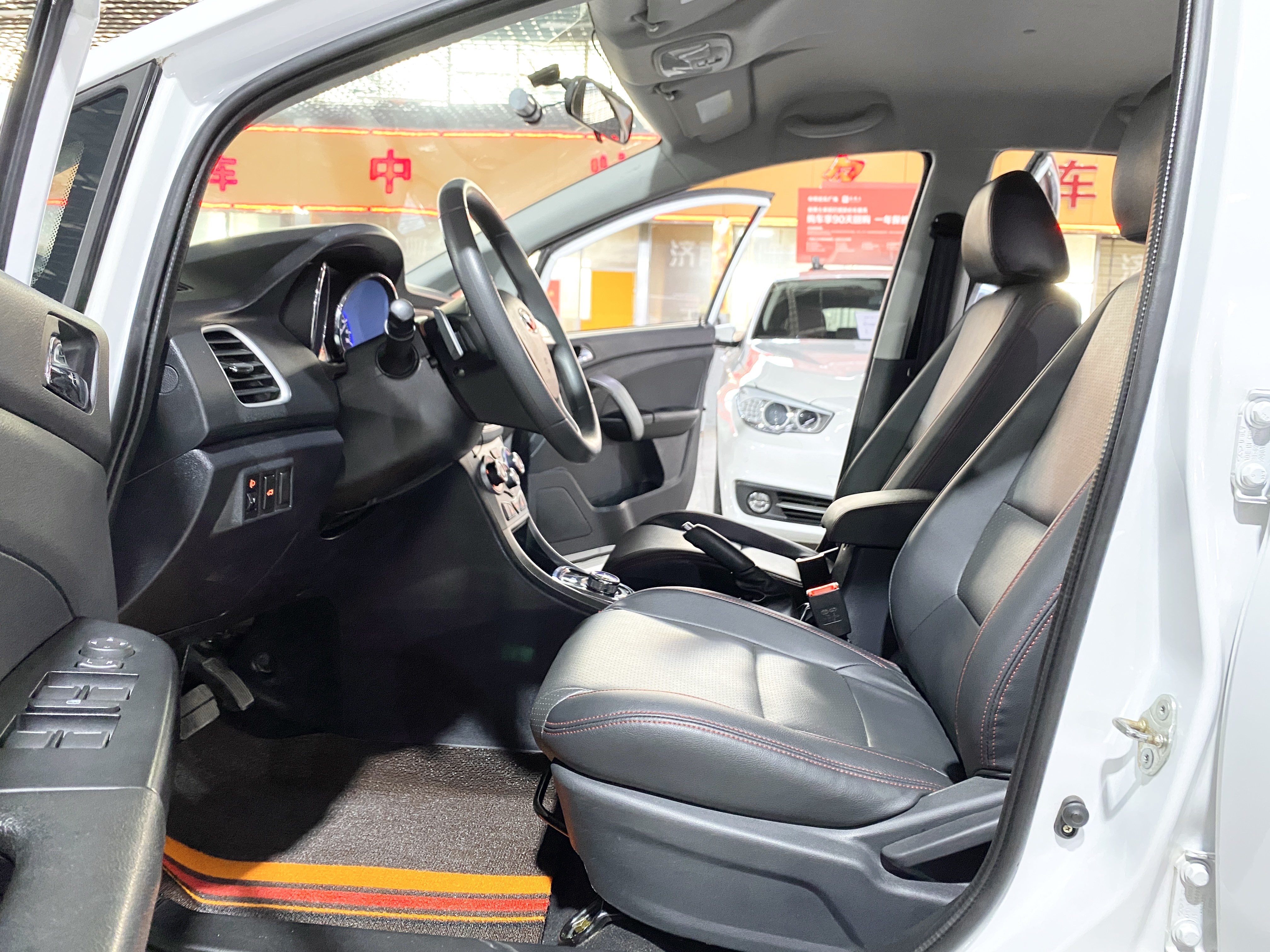 Kaiyi C3 2017 car image #14