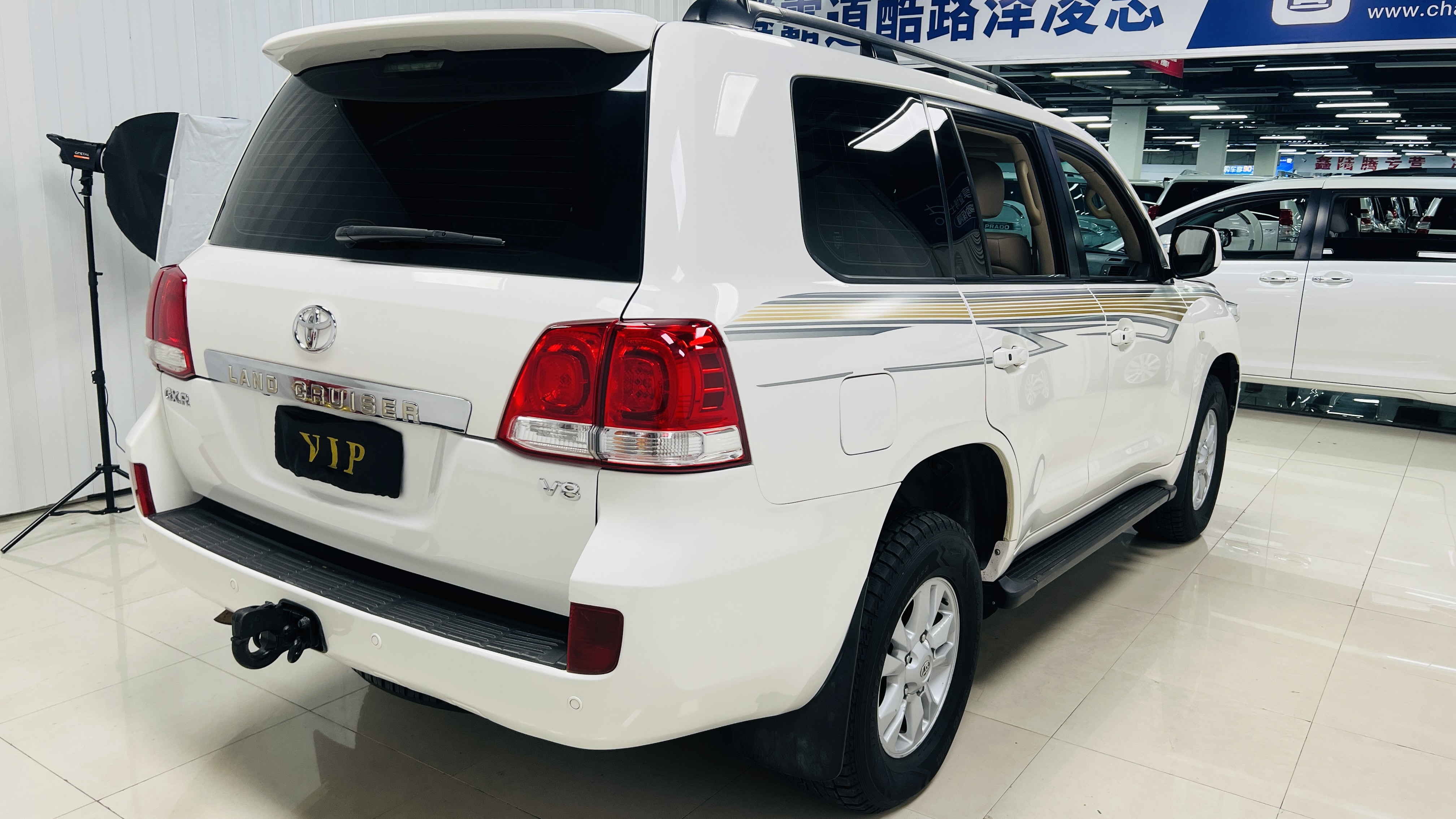 丰田 兰德酷路泽 2009 汽车图片 #14