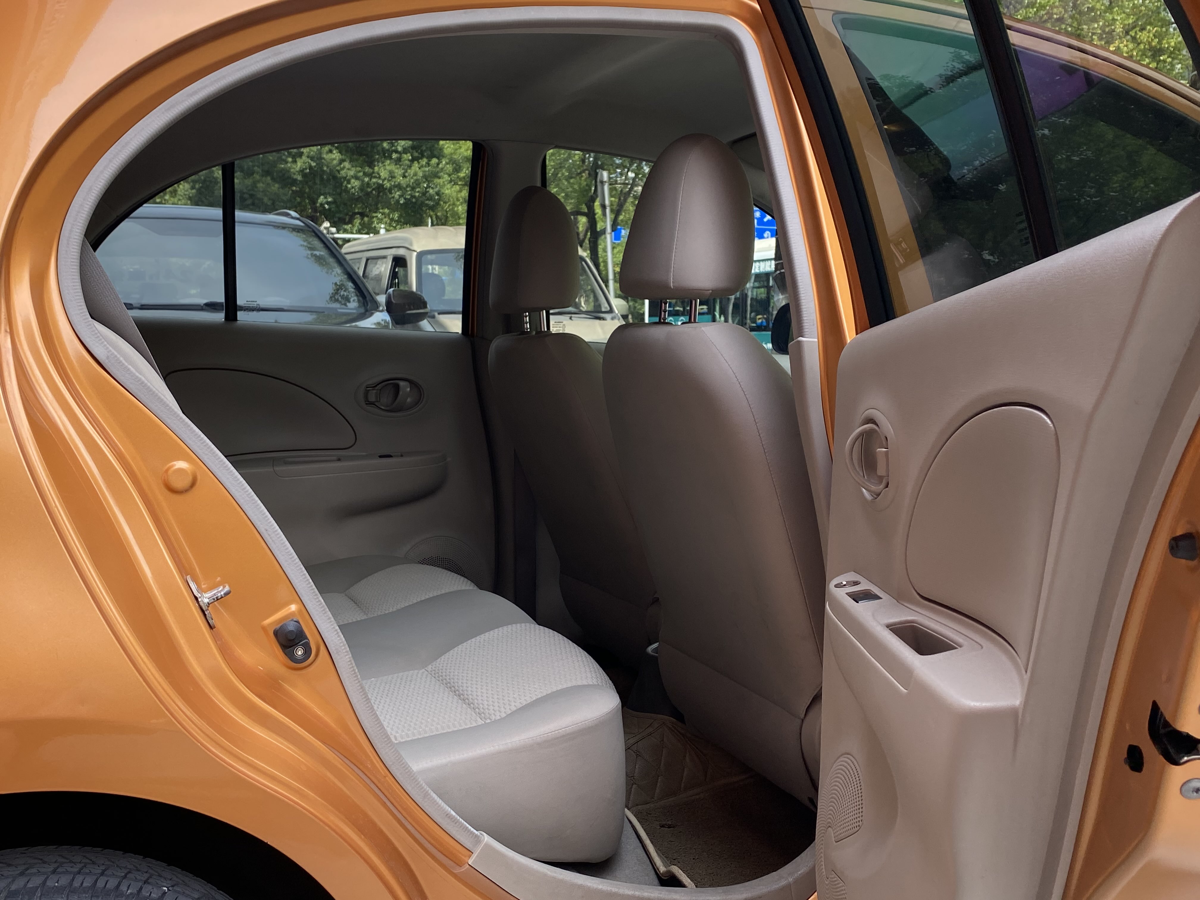 日产 玛驰 2012 汽车图片 #14