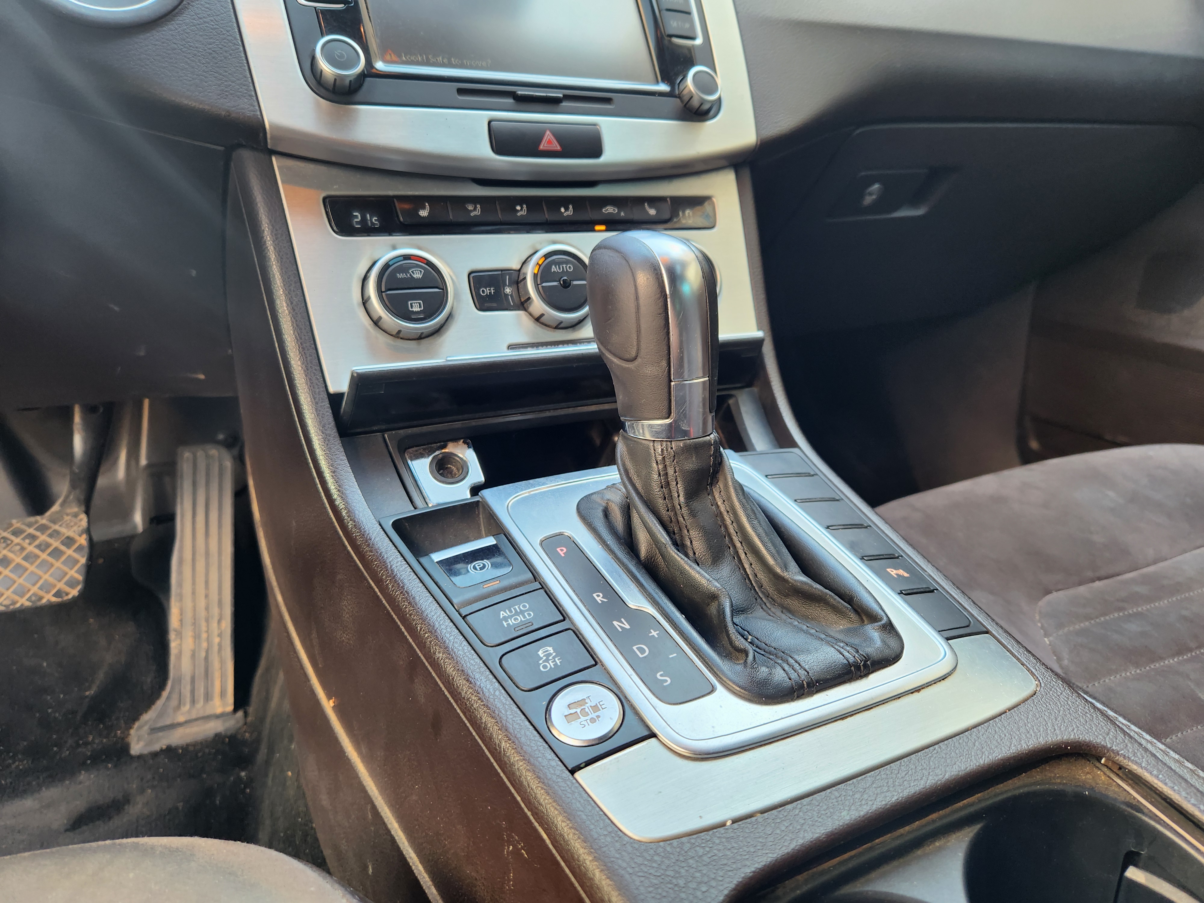 Volkswagen Magotan (Imported) 2013 immagine di auto #14