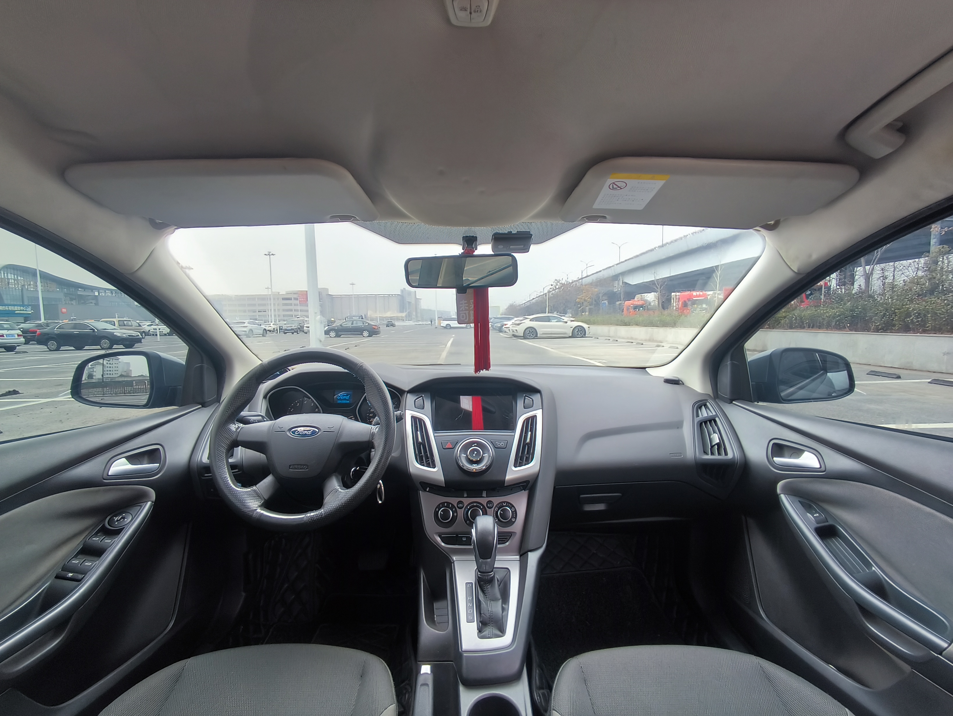 Ford Focus 2012 image de voiture #14