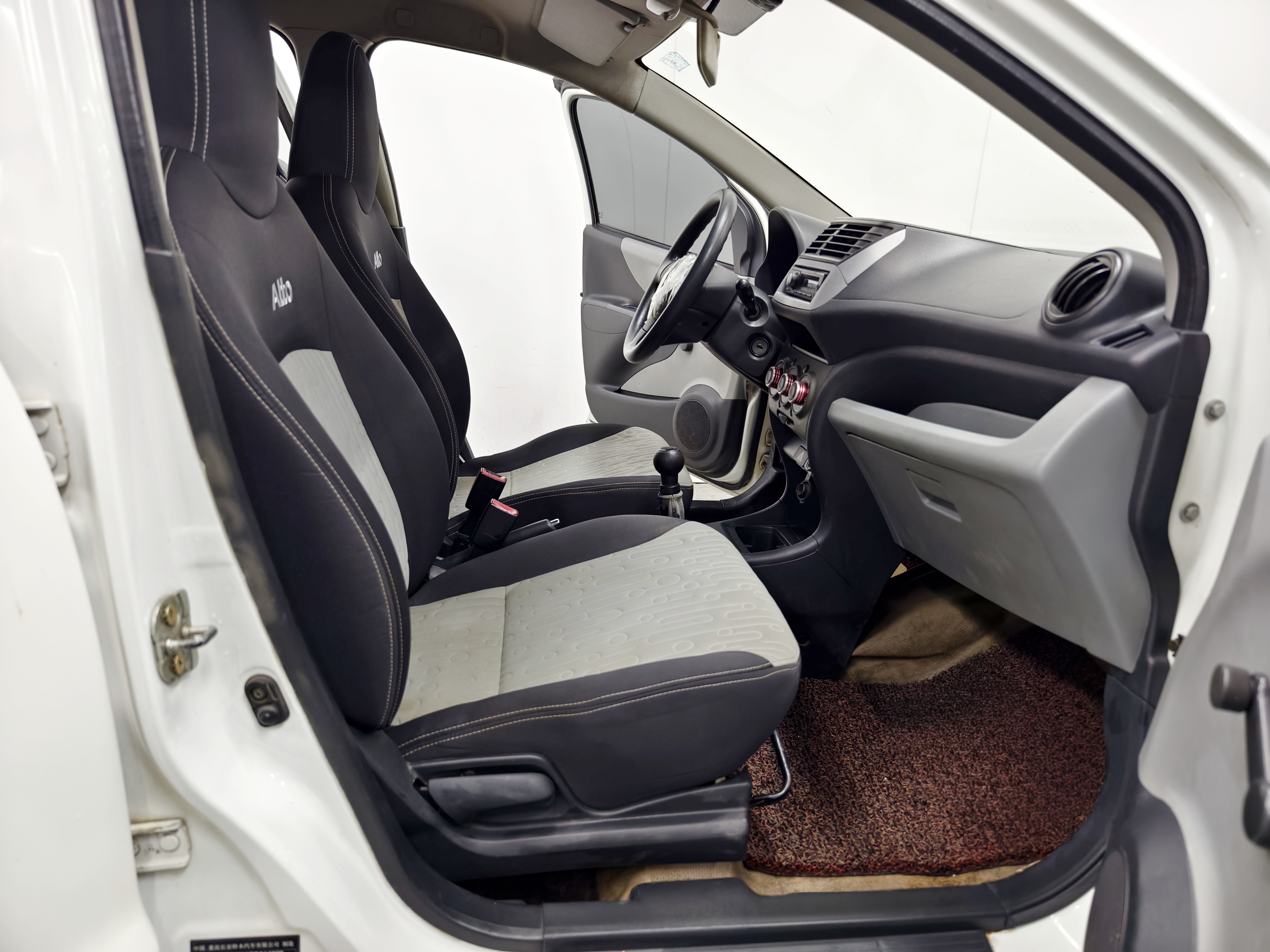 Suzuki Alto 2014 изображение автомобиля #14