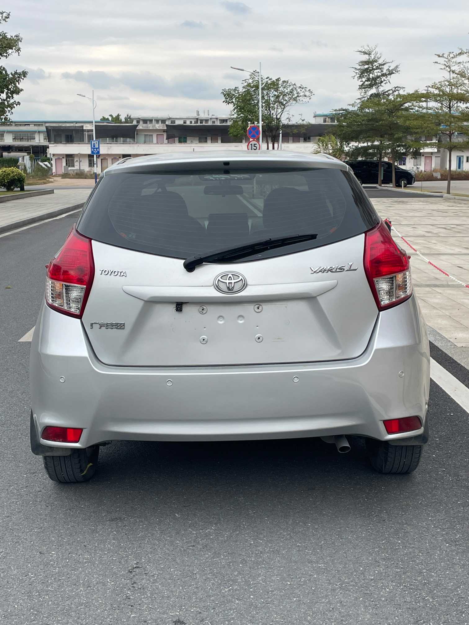 Yaris L Zhixuan 2014 #14 Yaris L Zhixuan 2014 car image #14