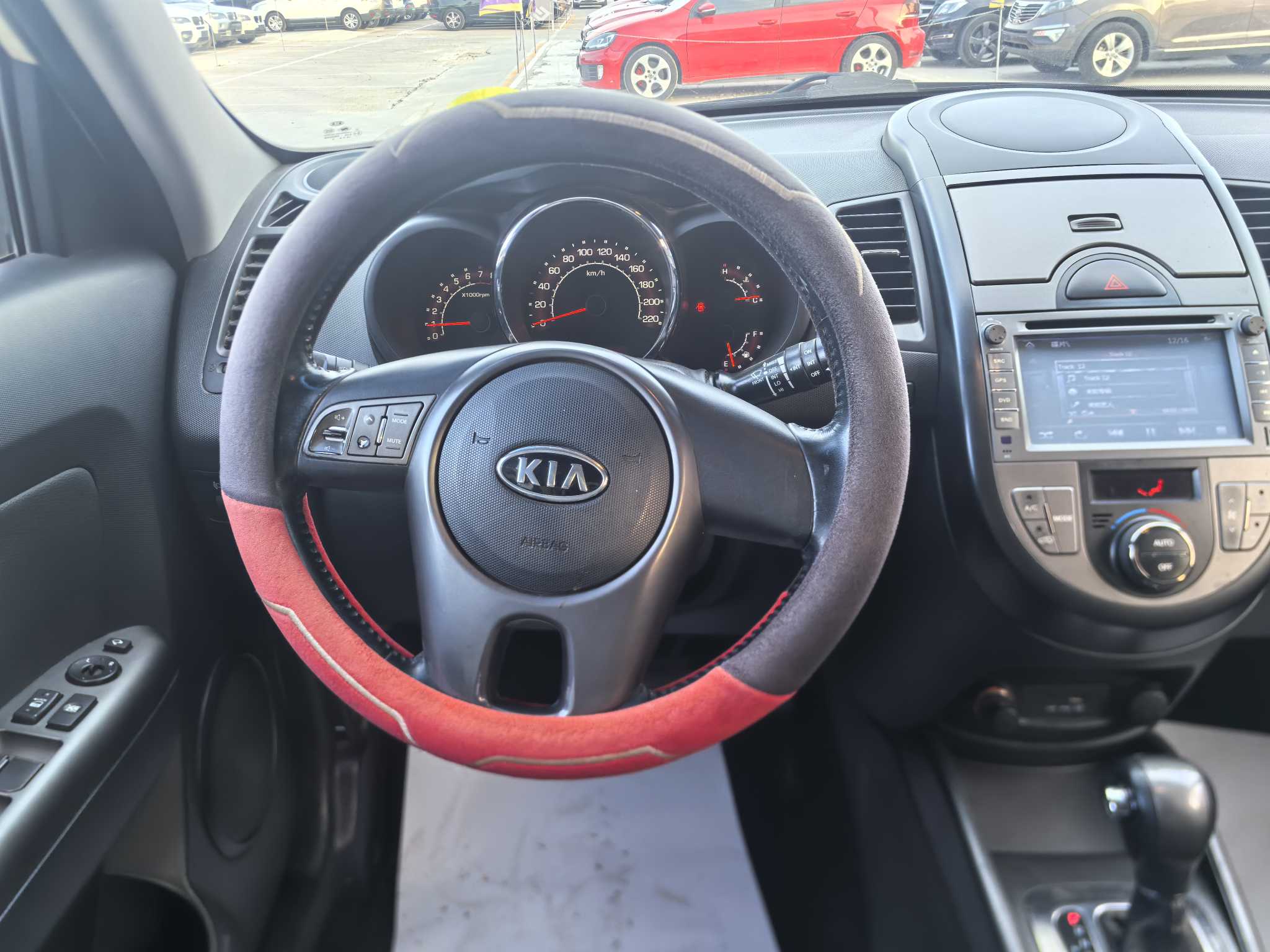 Kia Soul 2015 immagine di auto #14