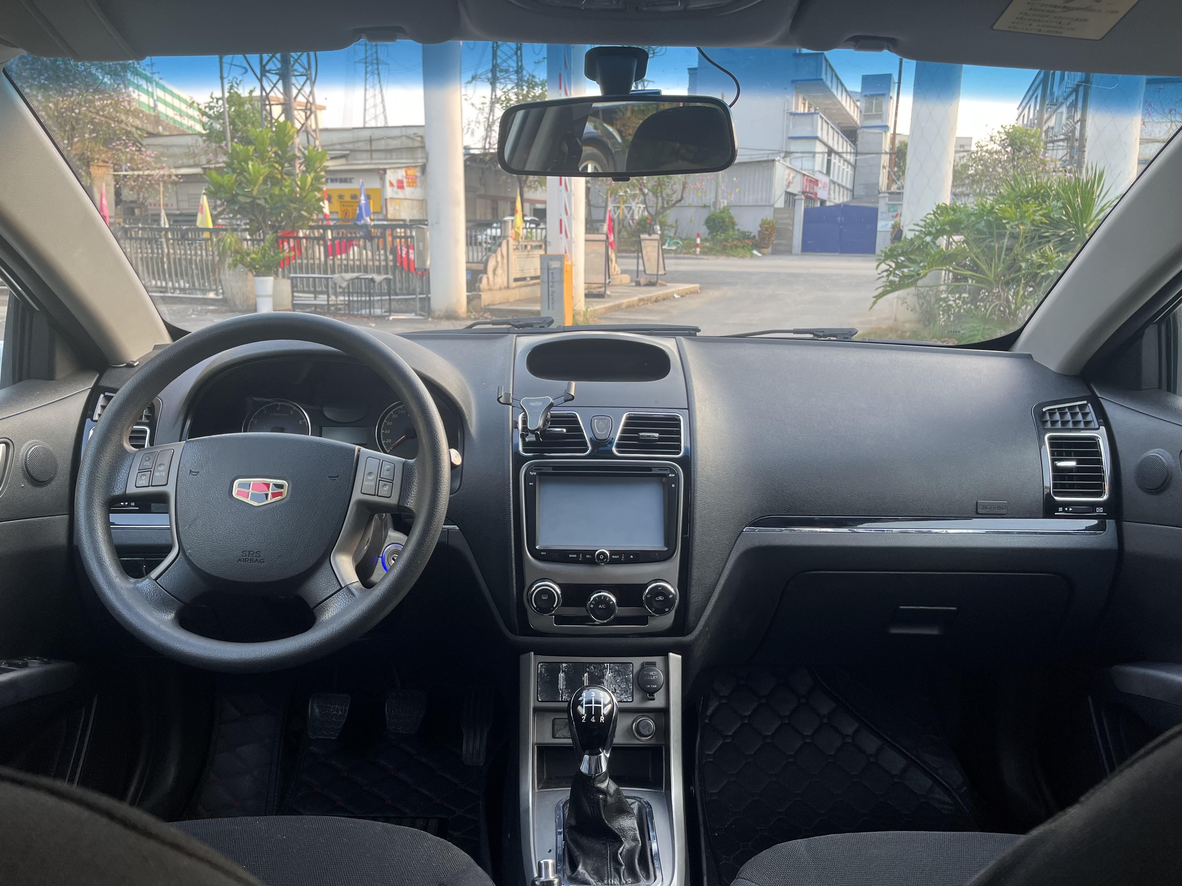 GEELY Emgrand Classic 2014 car image #14