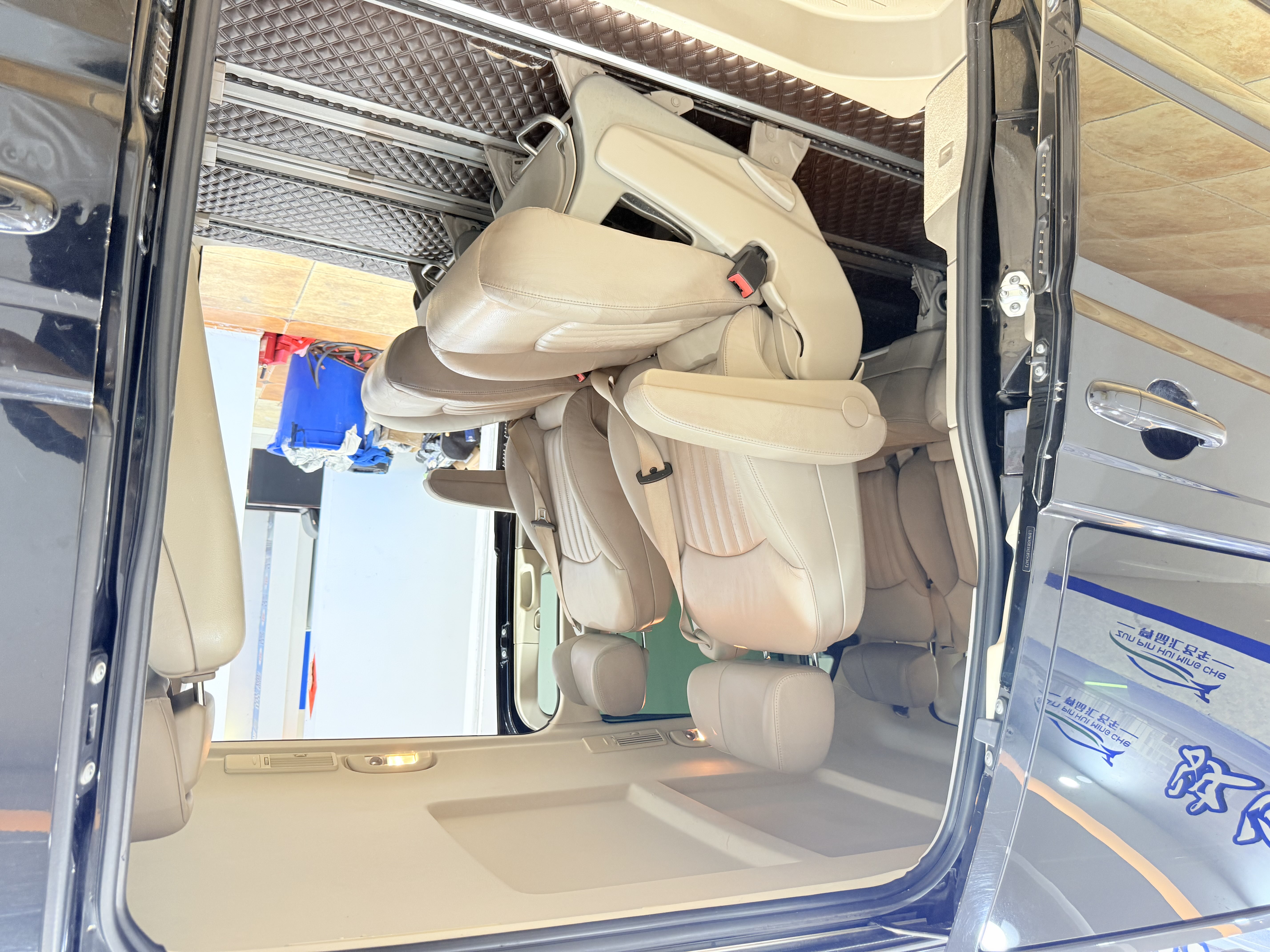 奔驰 唯雅诺 2015 汽车图片 #14