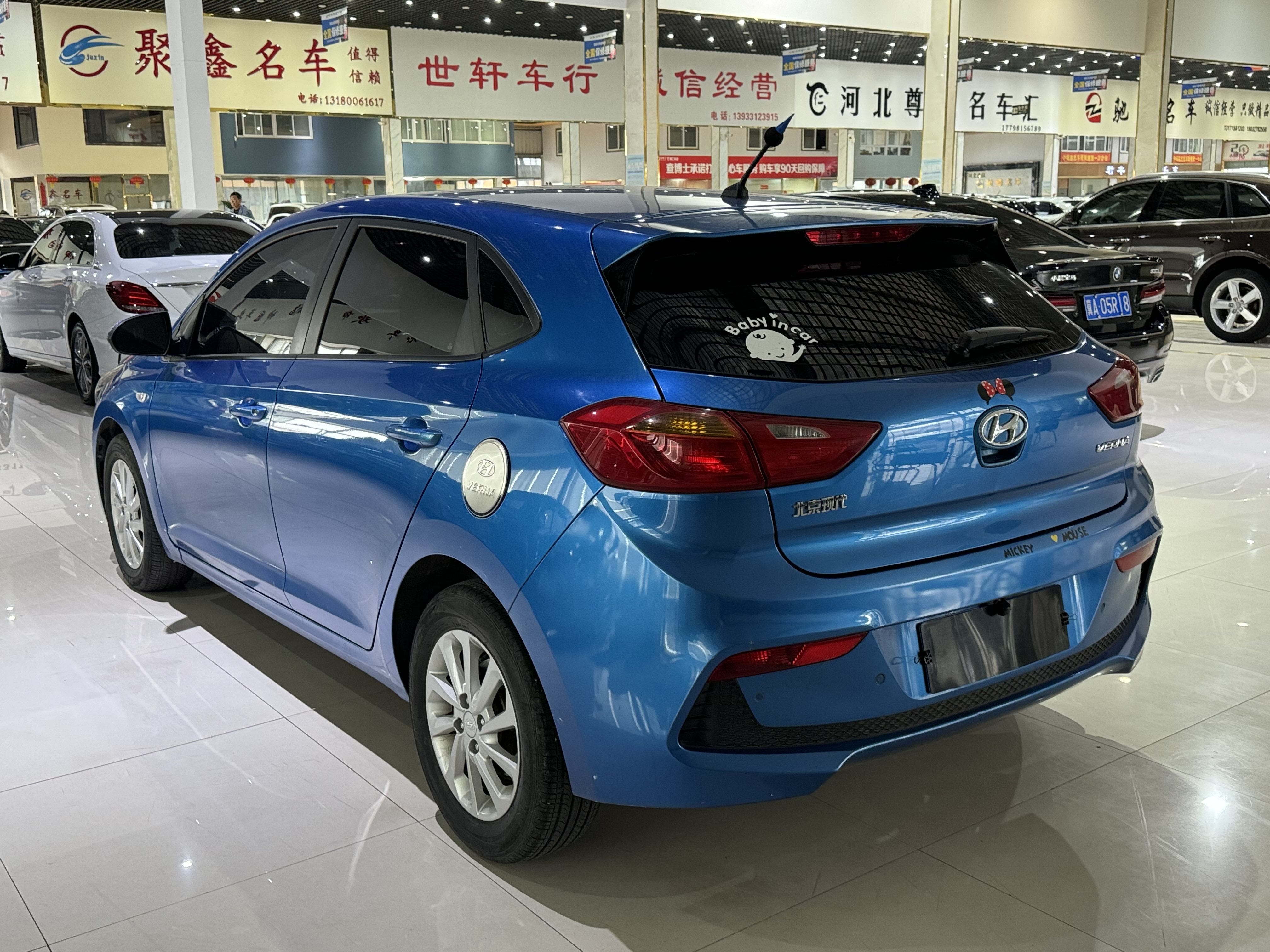 Hyundai Verna RV 2017 imagen de coche #14