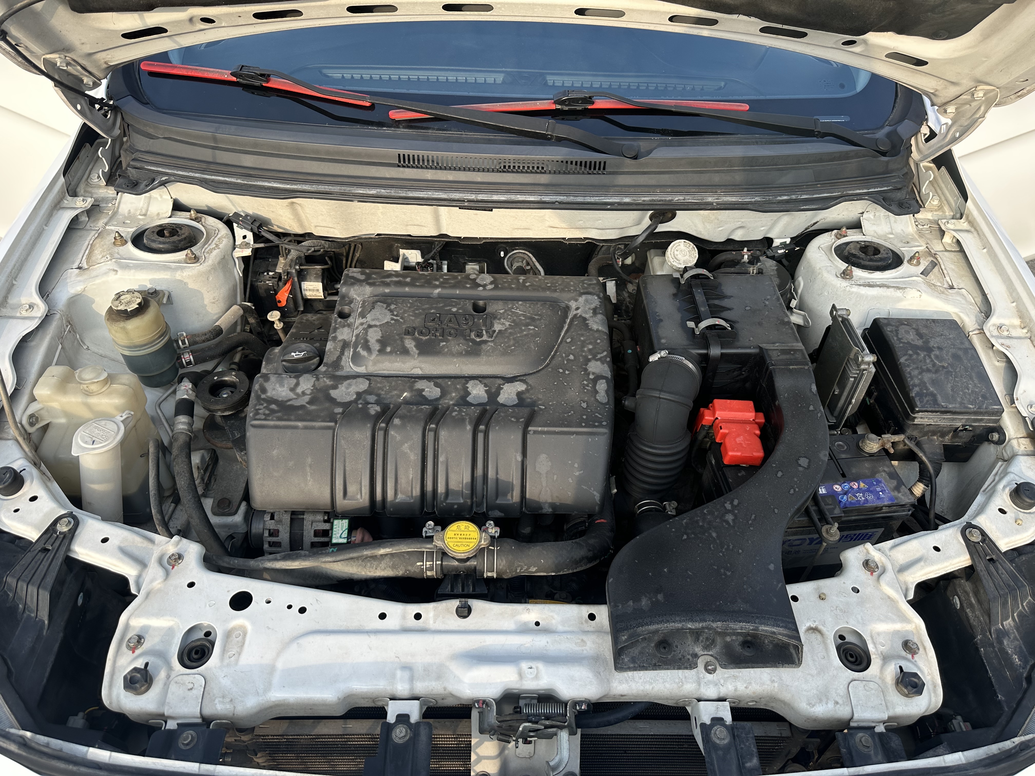 Soueast V5 Lingzhi 2018 #14 Soueast V5 Lingzhi 2018 car image #14