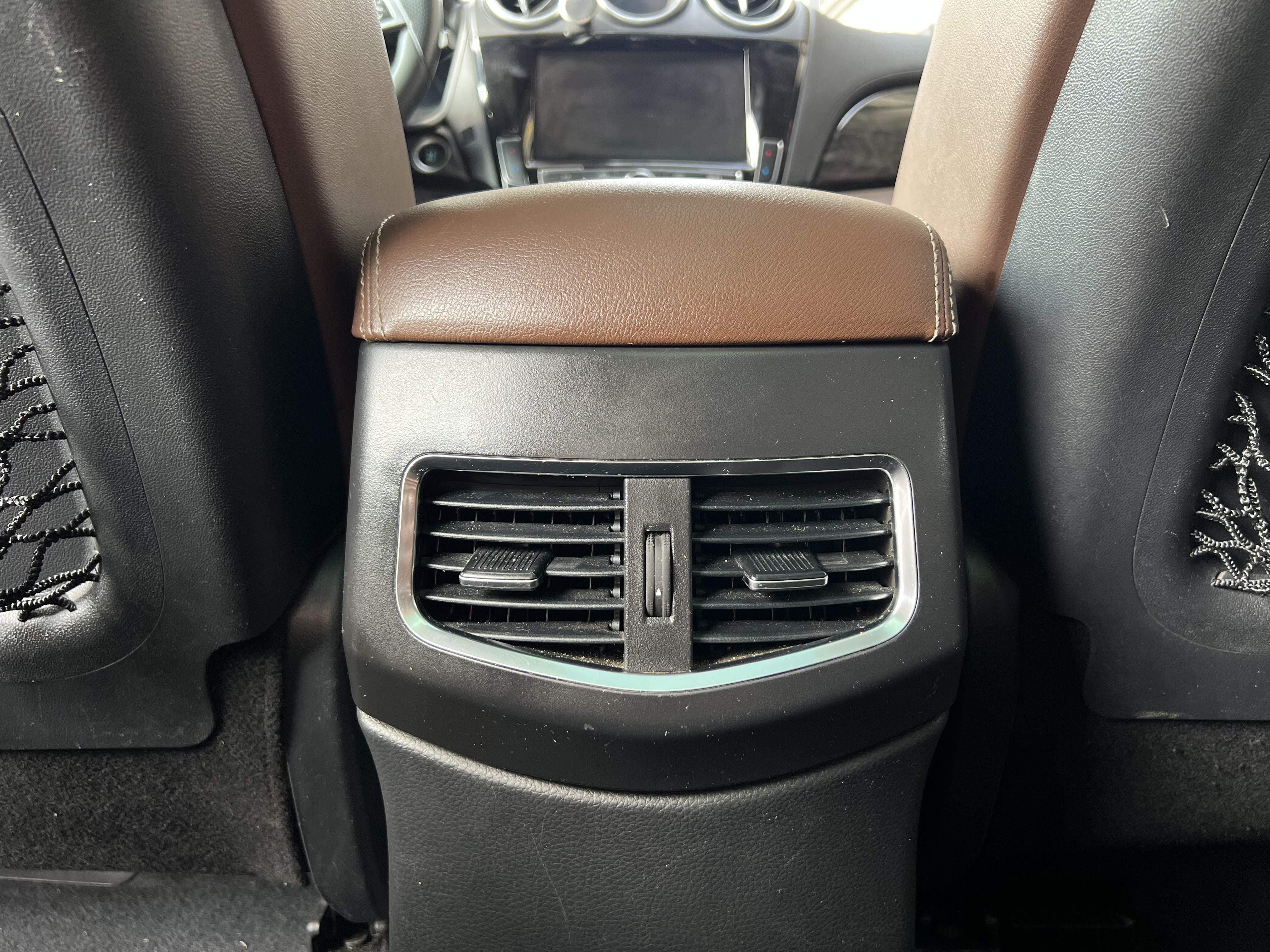 比亚迪 唐新能源 2017 汽车图片 #14