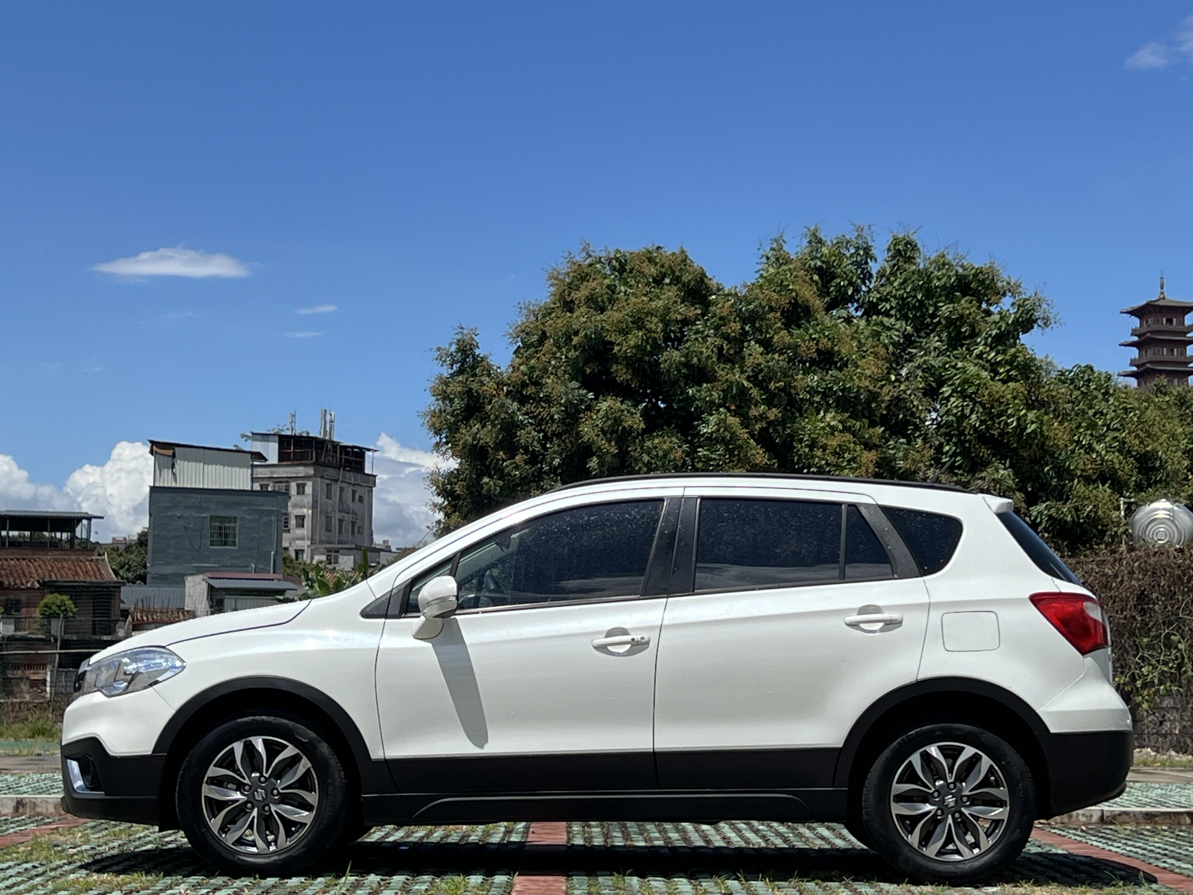 铃木 骁途 2017 汽车图片 #14