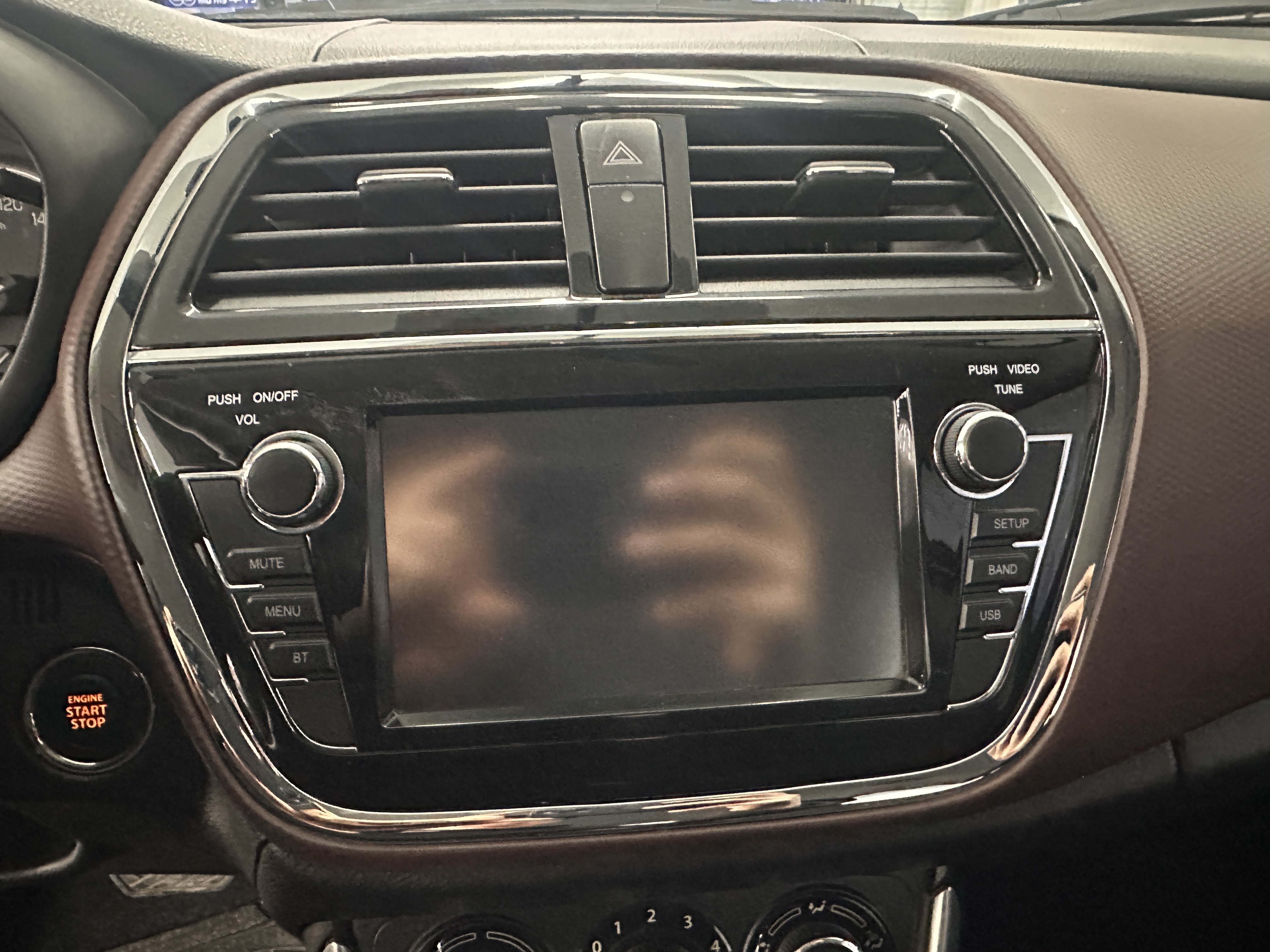 Suzuki SX4 S-CROSS 2019 image de voiture #14