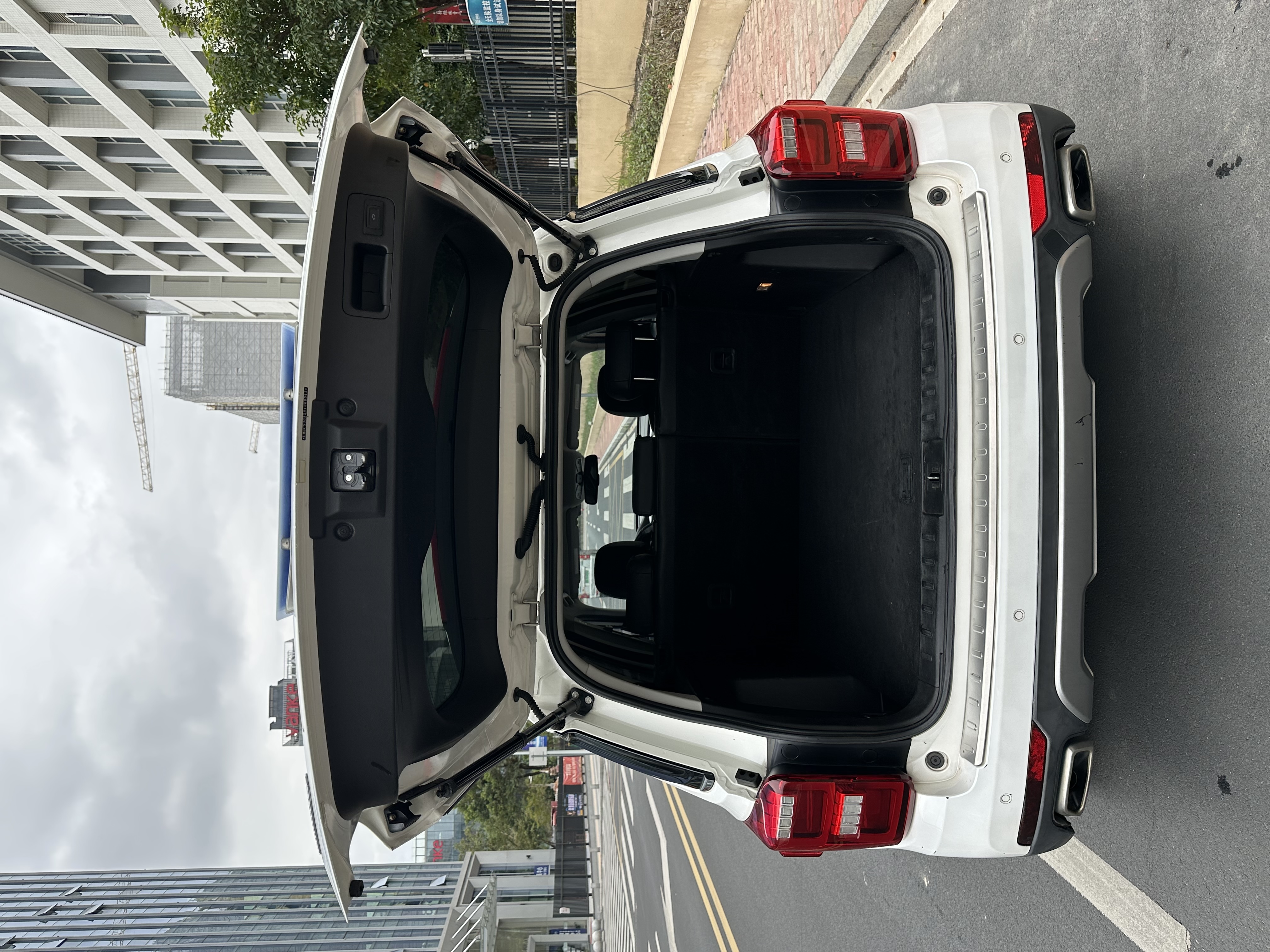 GAC Trumpchi GS7 2017 car image #14