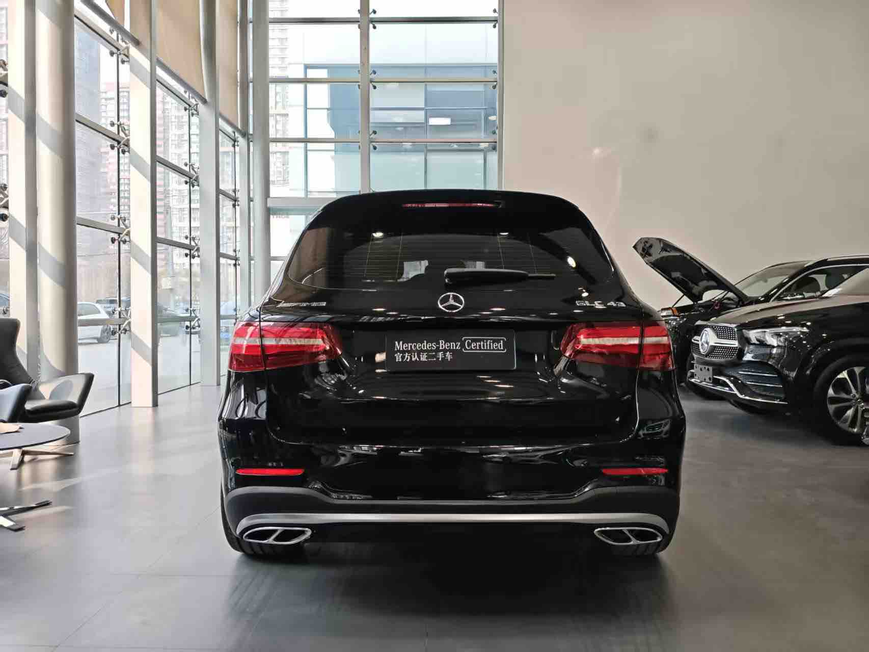 Mercedes-Benz GLC AMG 2019 immagine di auto #14