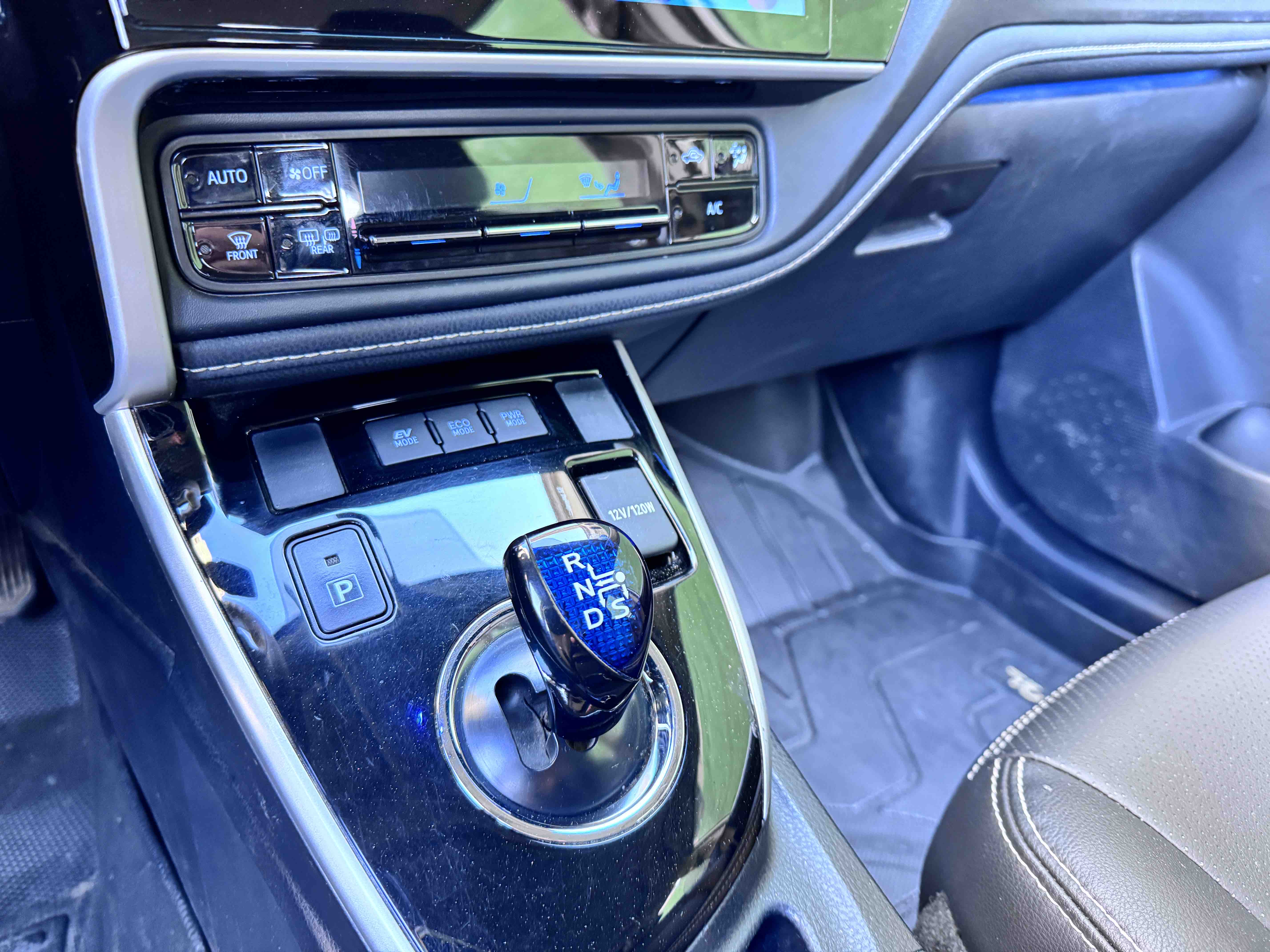 Corolla 2019 car image #14