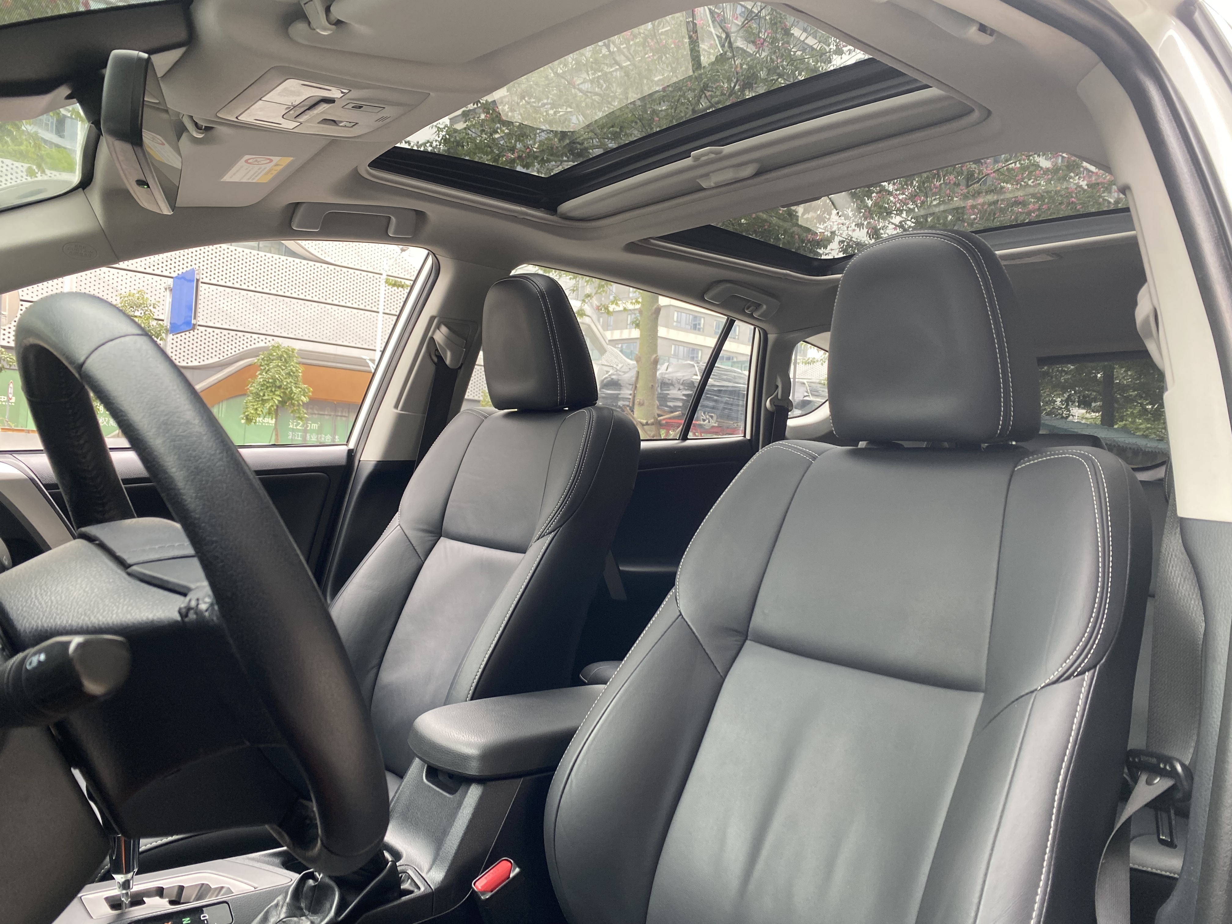 Toyota RAV4 2017 #14 Toyota RAV4 2017 car image #14