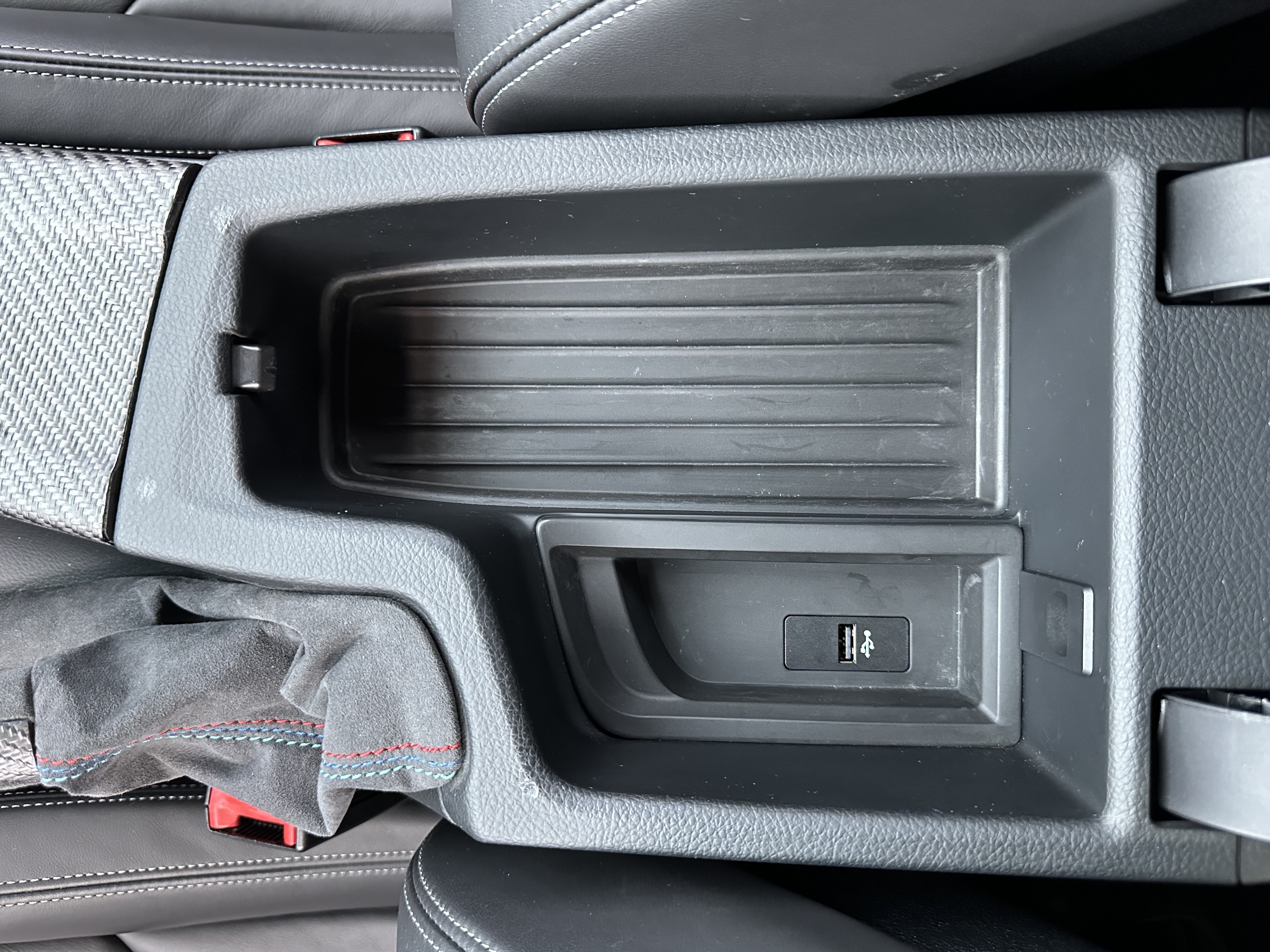 BMW M760Le 2017 #14 BMW M760Le 2017 car image #14