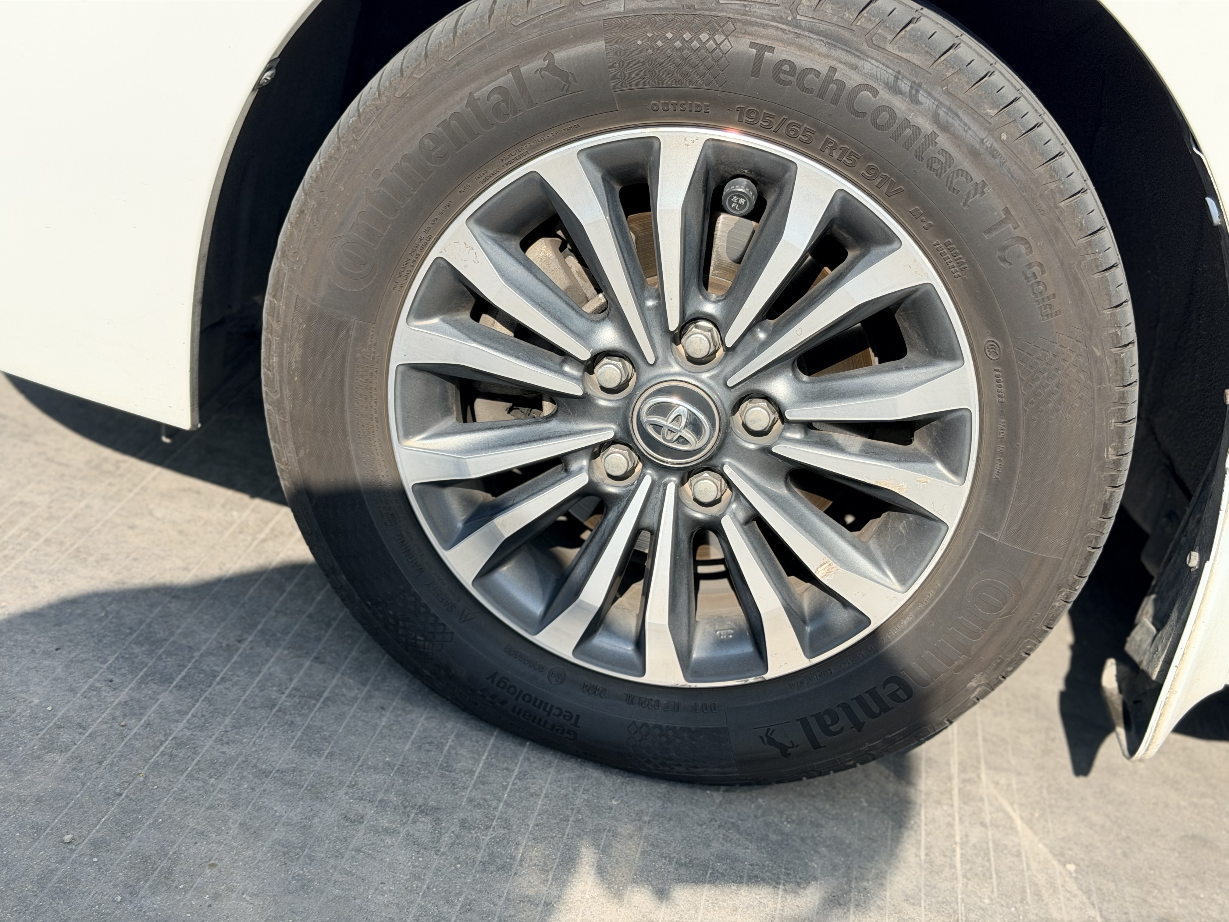 Toyota Corolla 2019 #14 Toyota Corolla 2019 car image #14