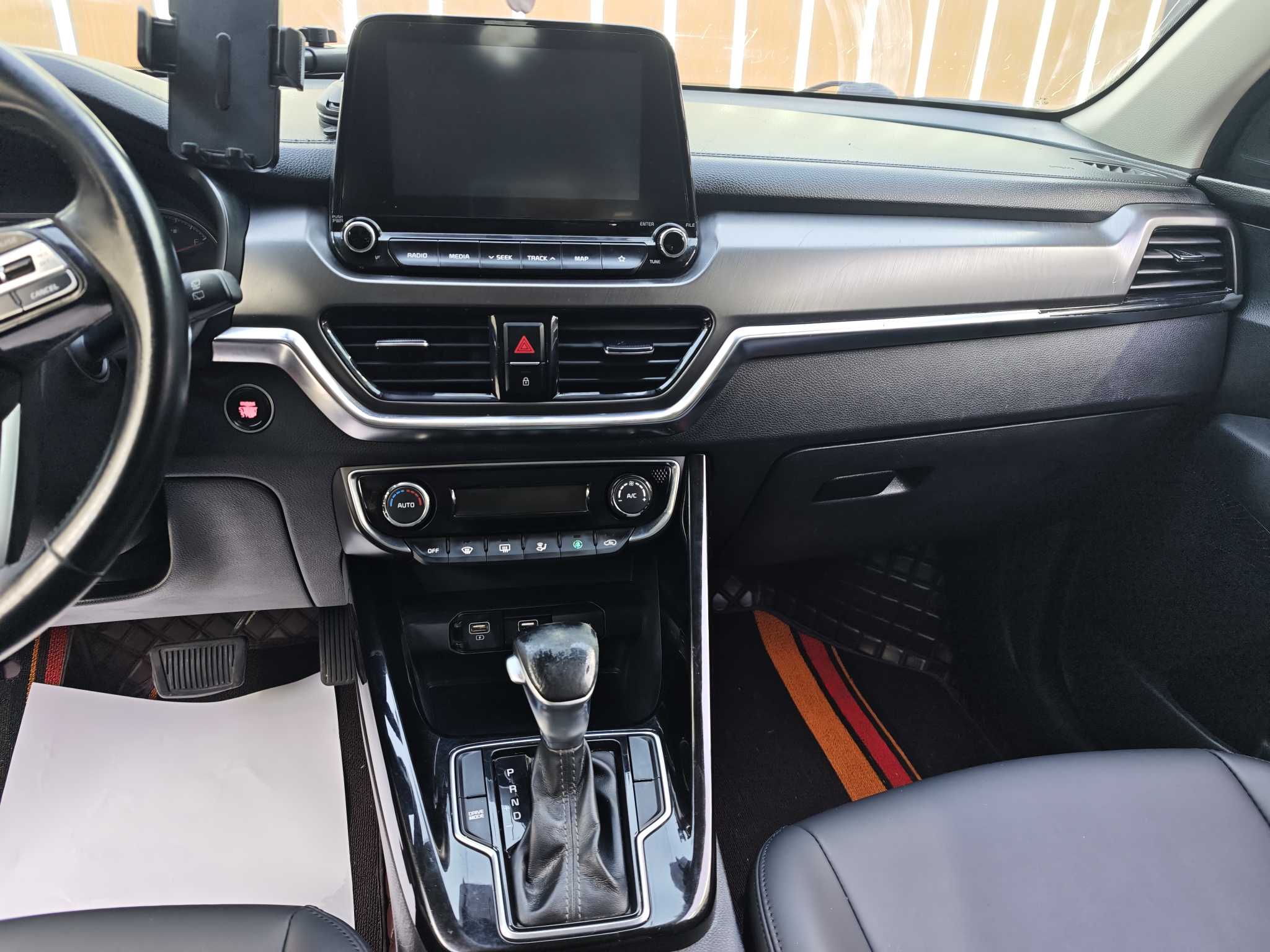 Kia Sportage R 2019 #14 Kia Sportage R 2019 car image #14