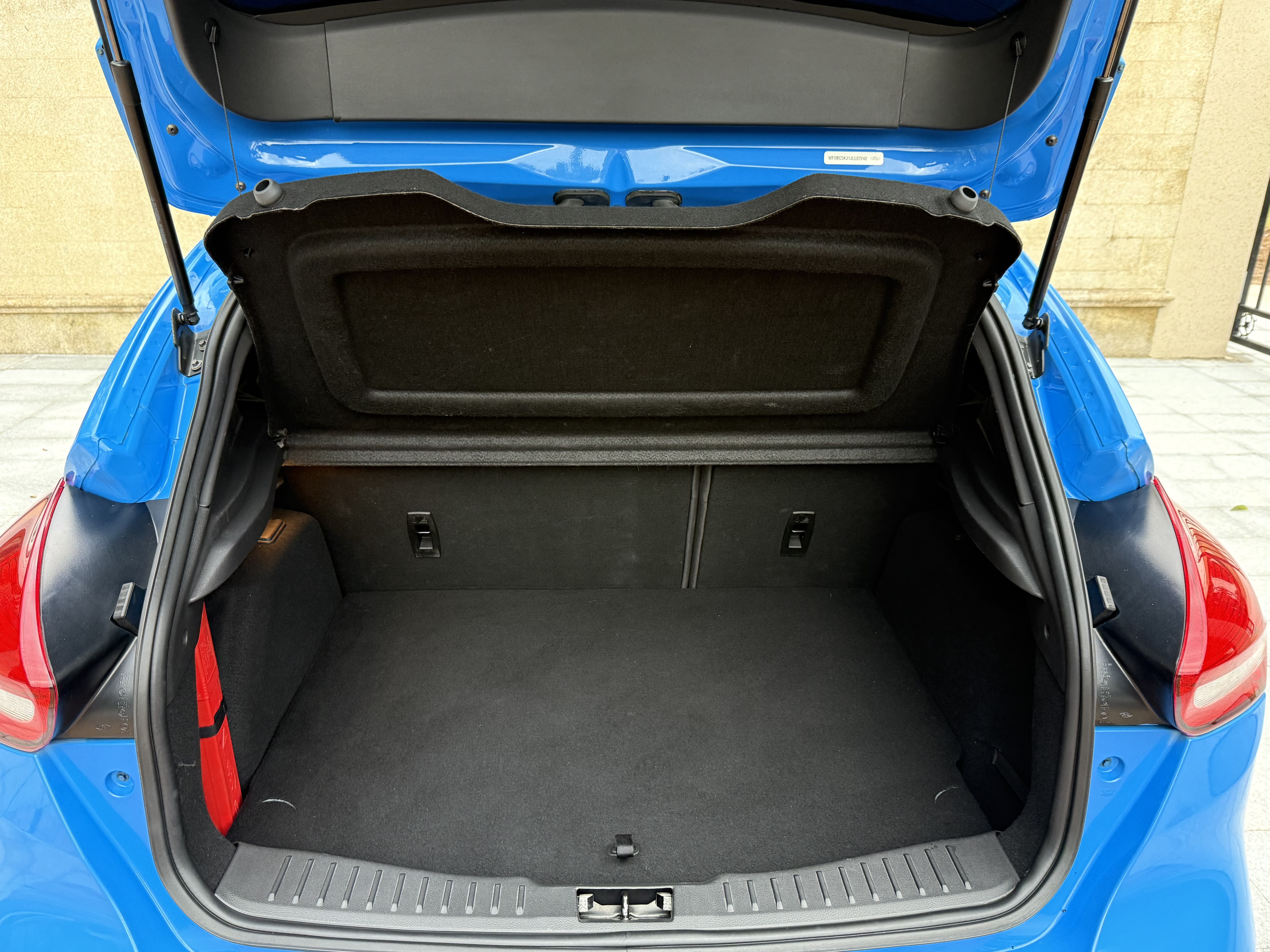 Ford Focus (Imported) 2018 car image #14