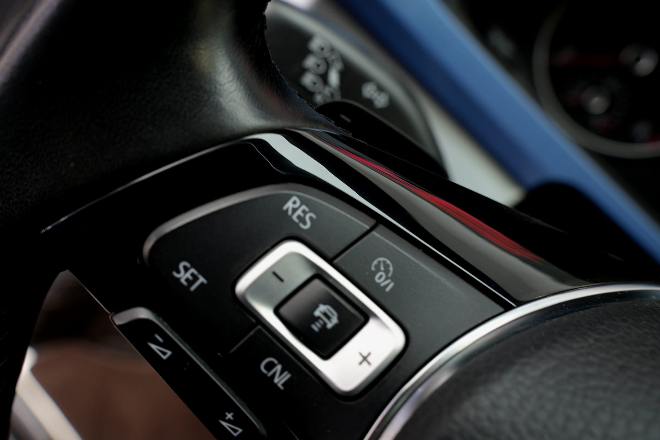 Volkswagen Multivan 2018 car image #14