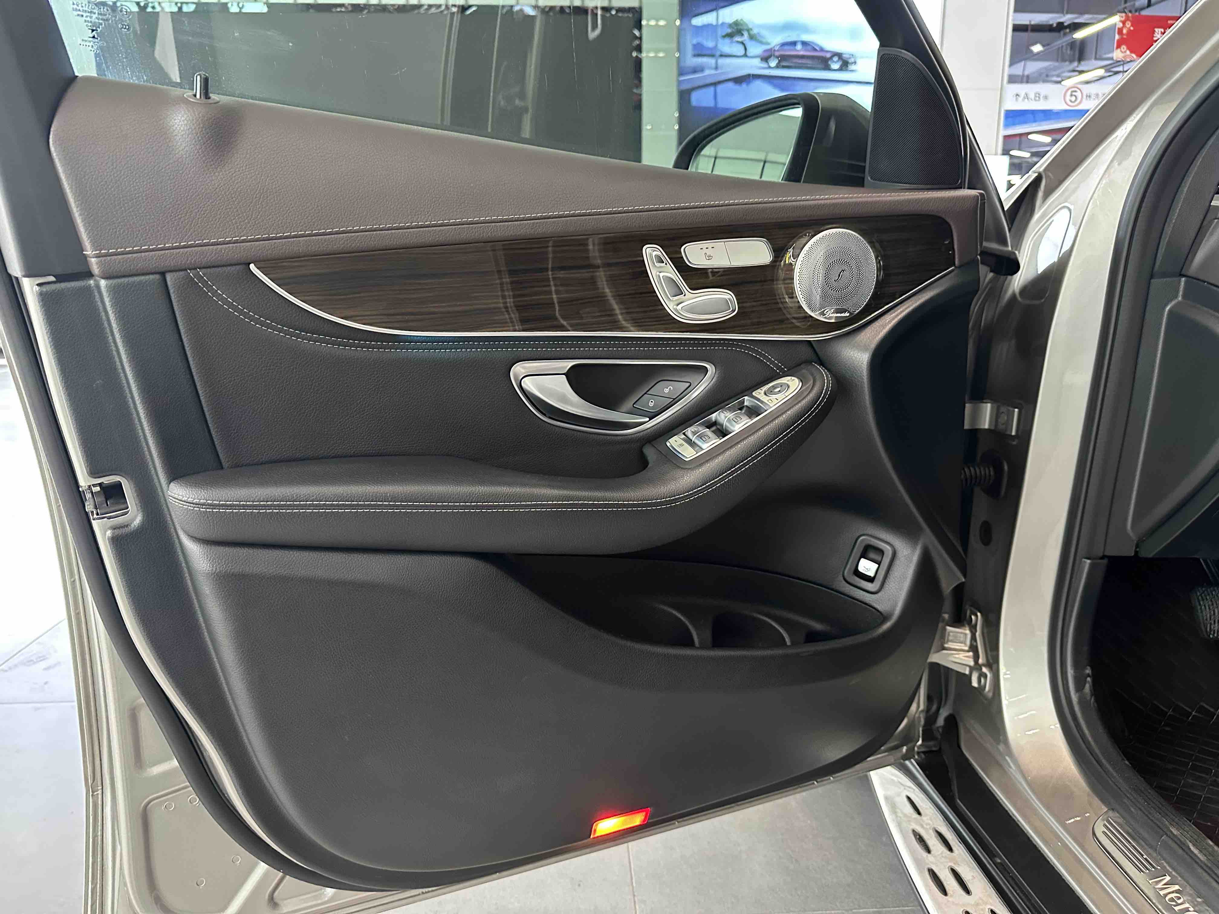 奔驰 奔驰GLC 2018 汽车图片 #14