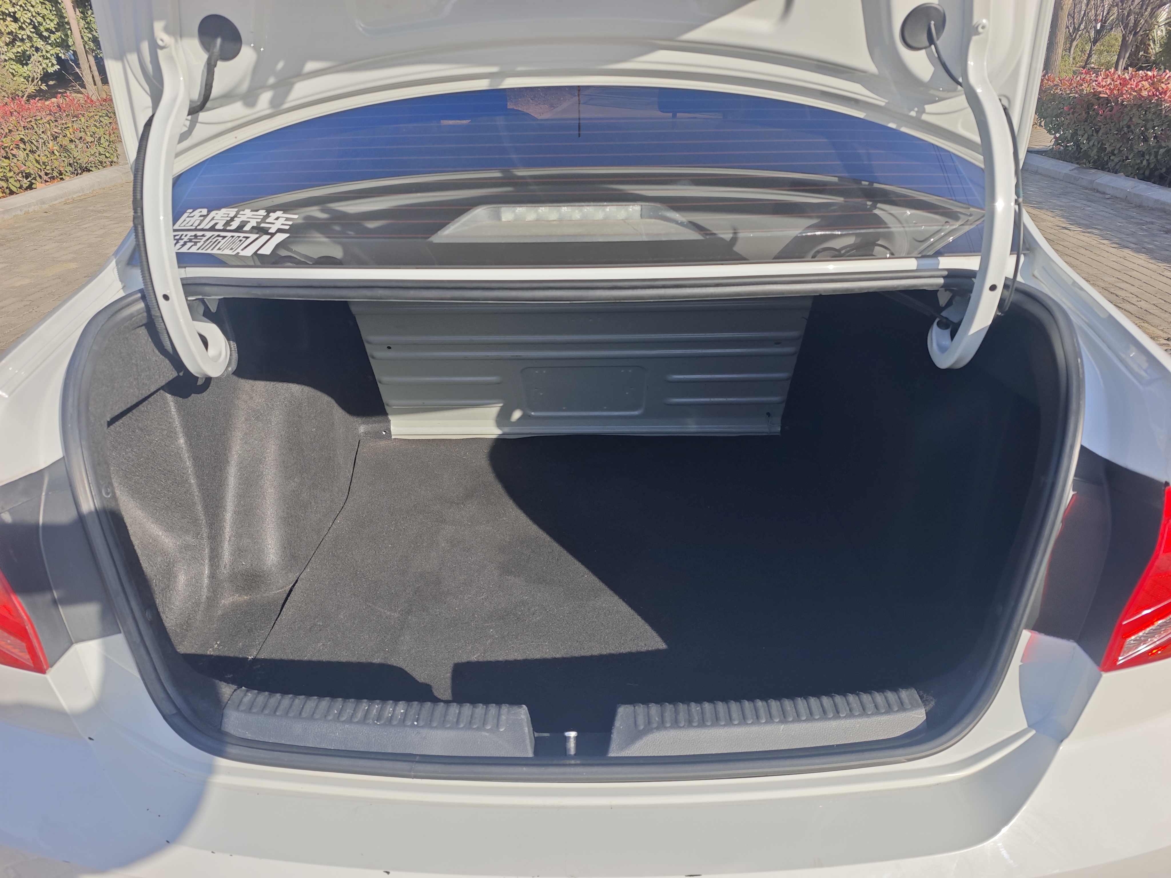 Volkswagen Jetta 2019 immagine di auto #14