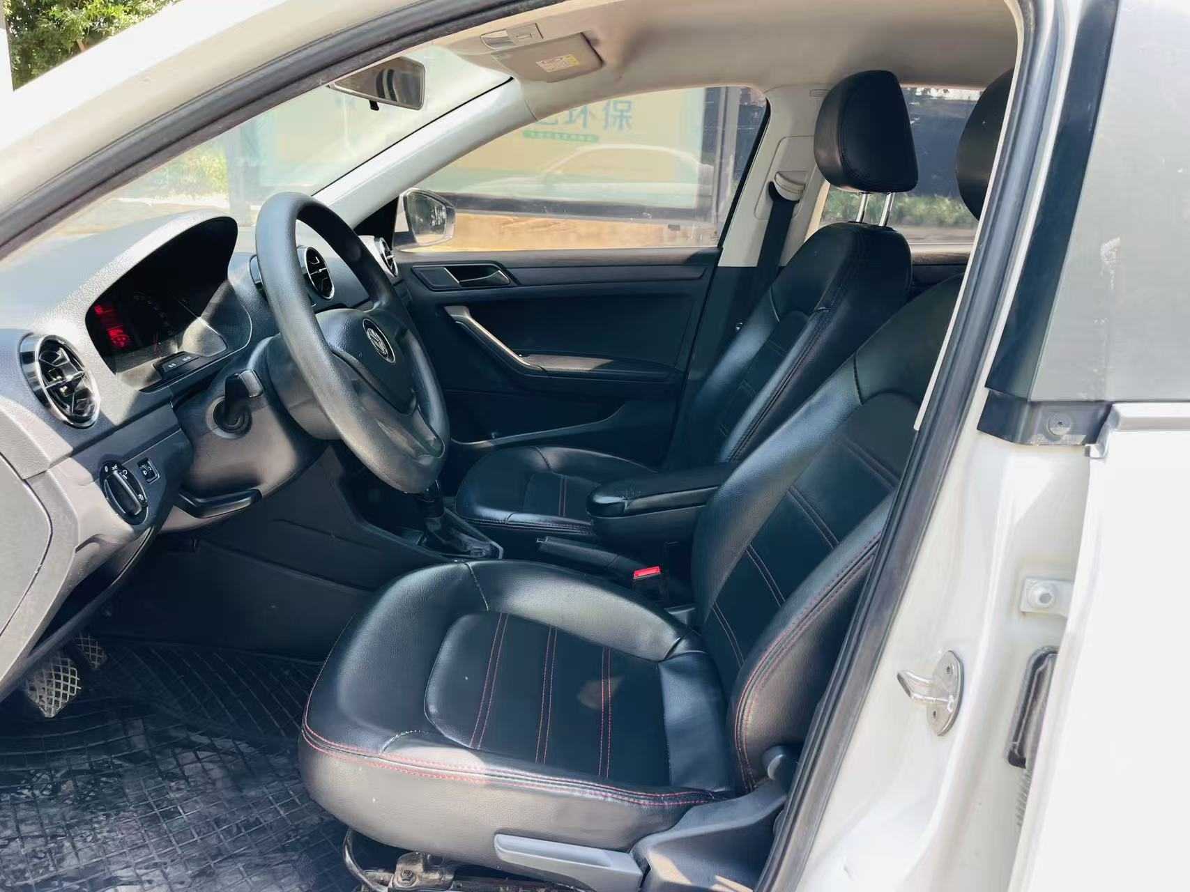 Jetta Jetta 2019 #14 Jetta Jetta 2019 car image #14