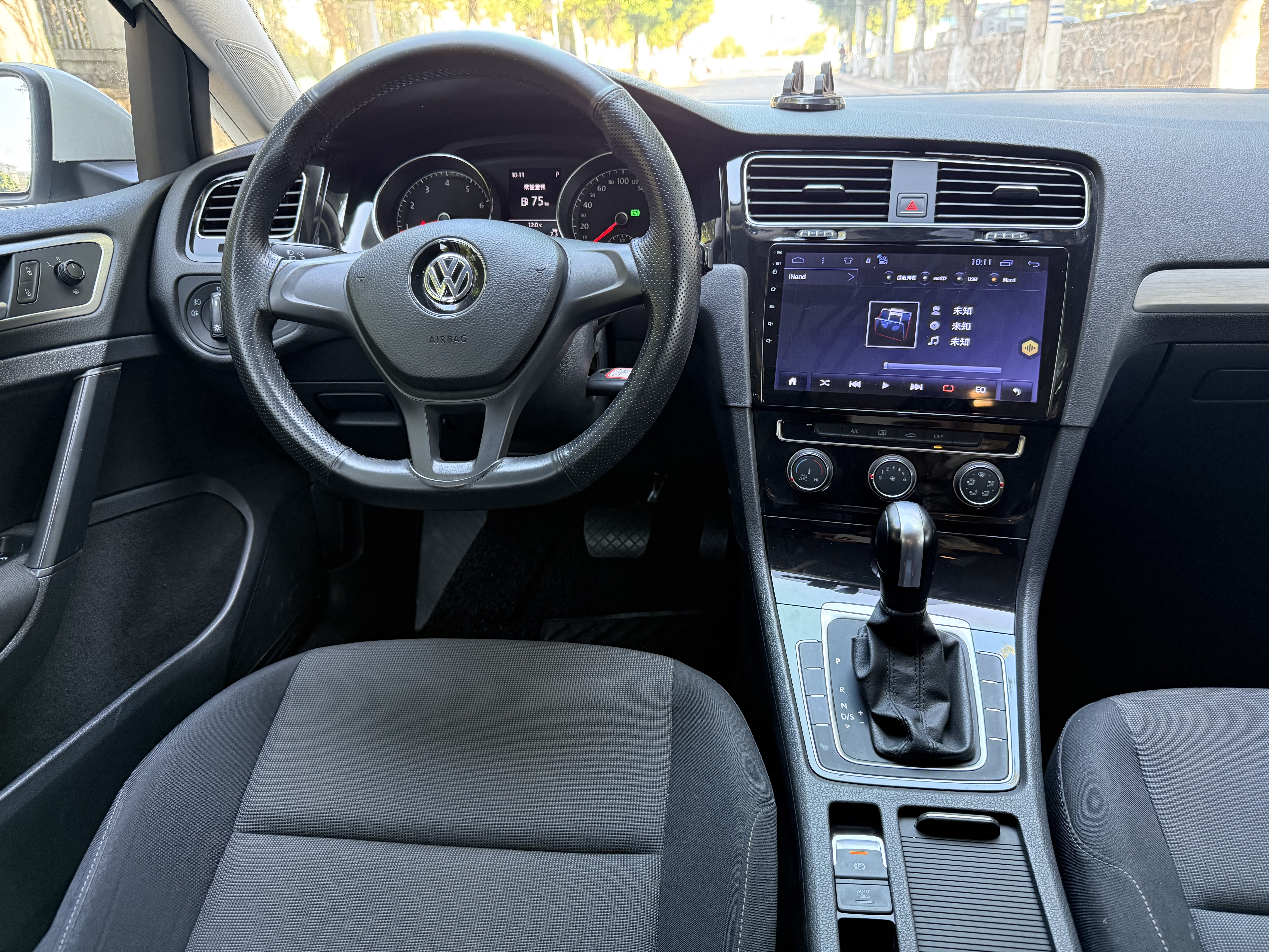 Volkswagen Golf 2019 #14 Volkswagen Golf 2019 car image #14