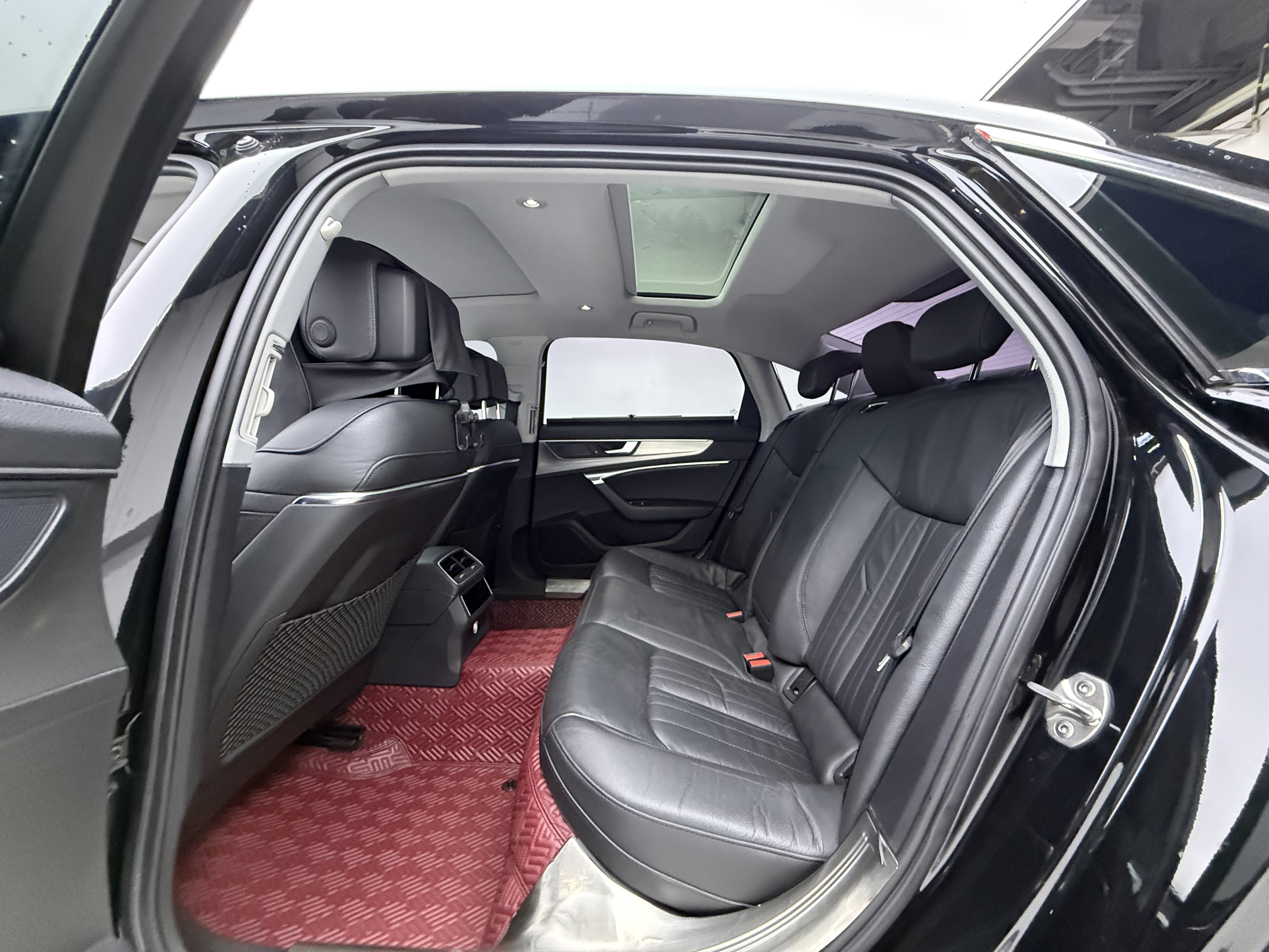 Audi A6L 2020 car image #14