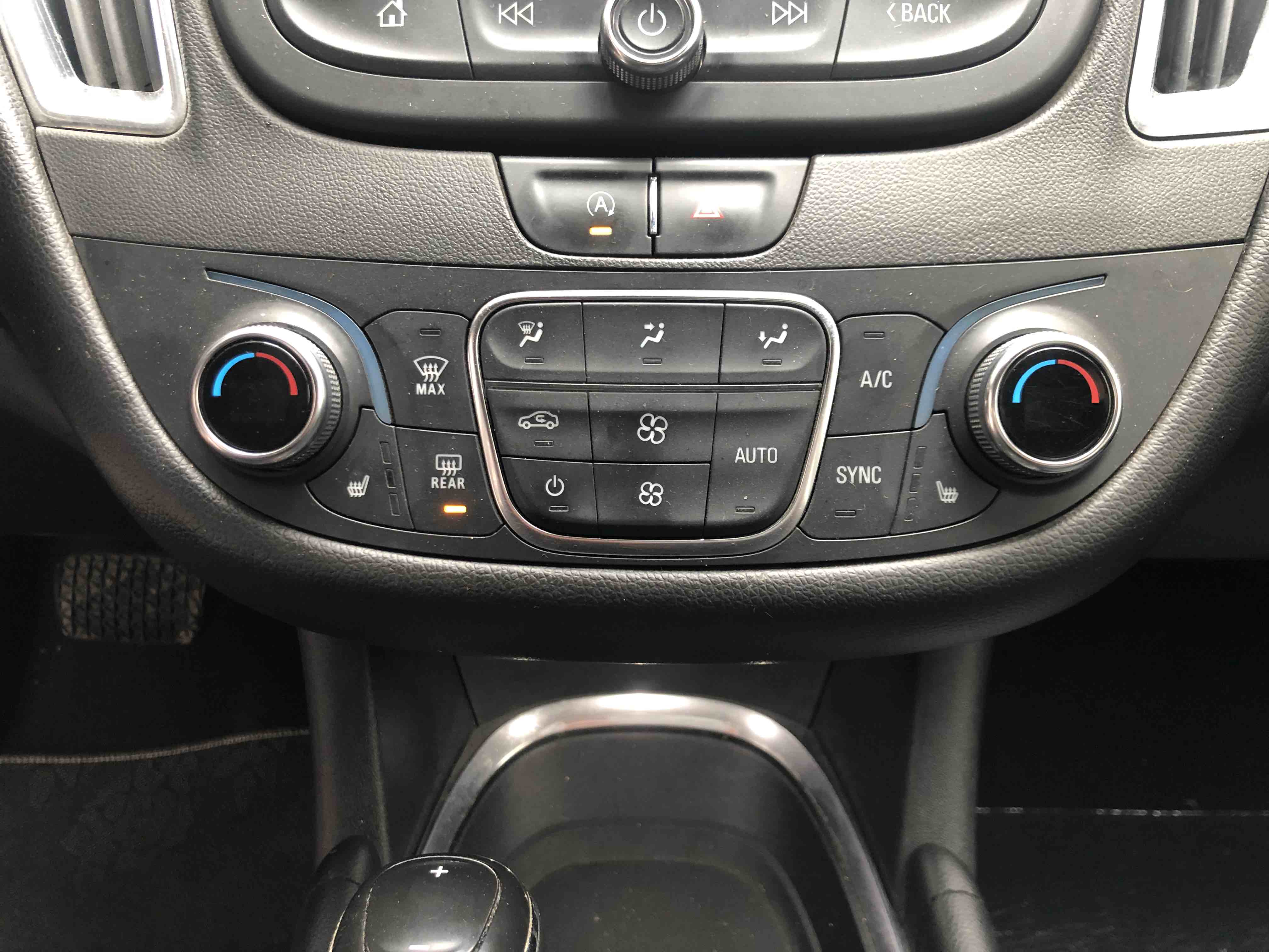 Chevrolet Malibu XL 2019 car image #14