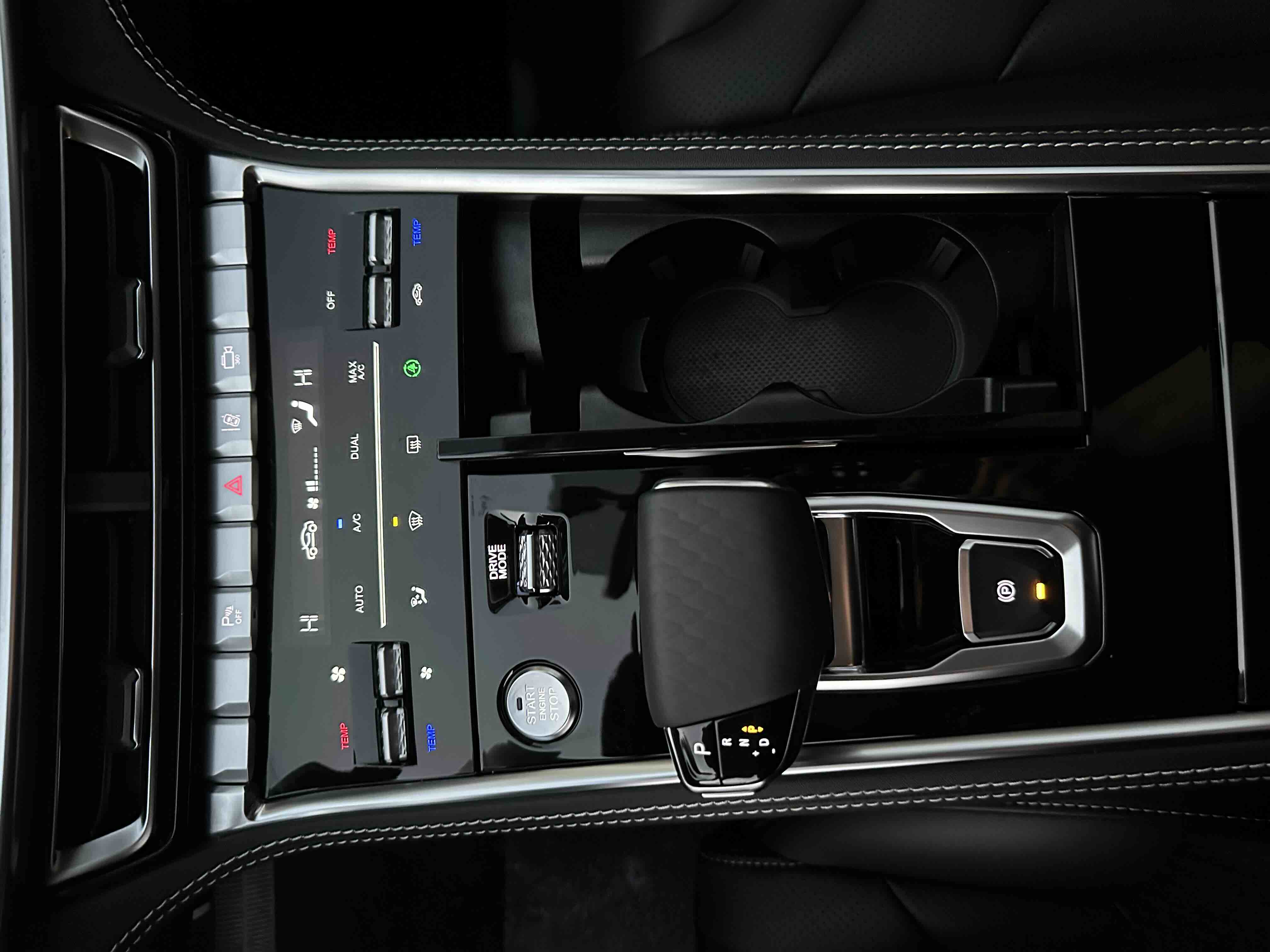 Changan CS85 Coupe 2019 car image #14