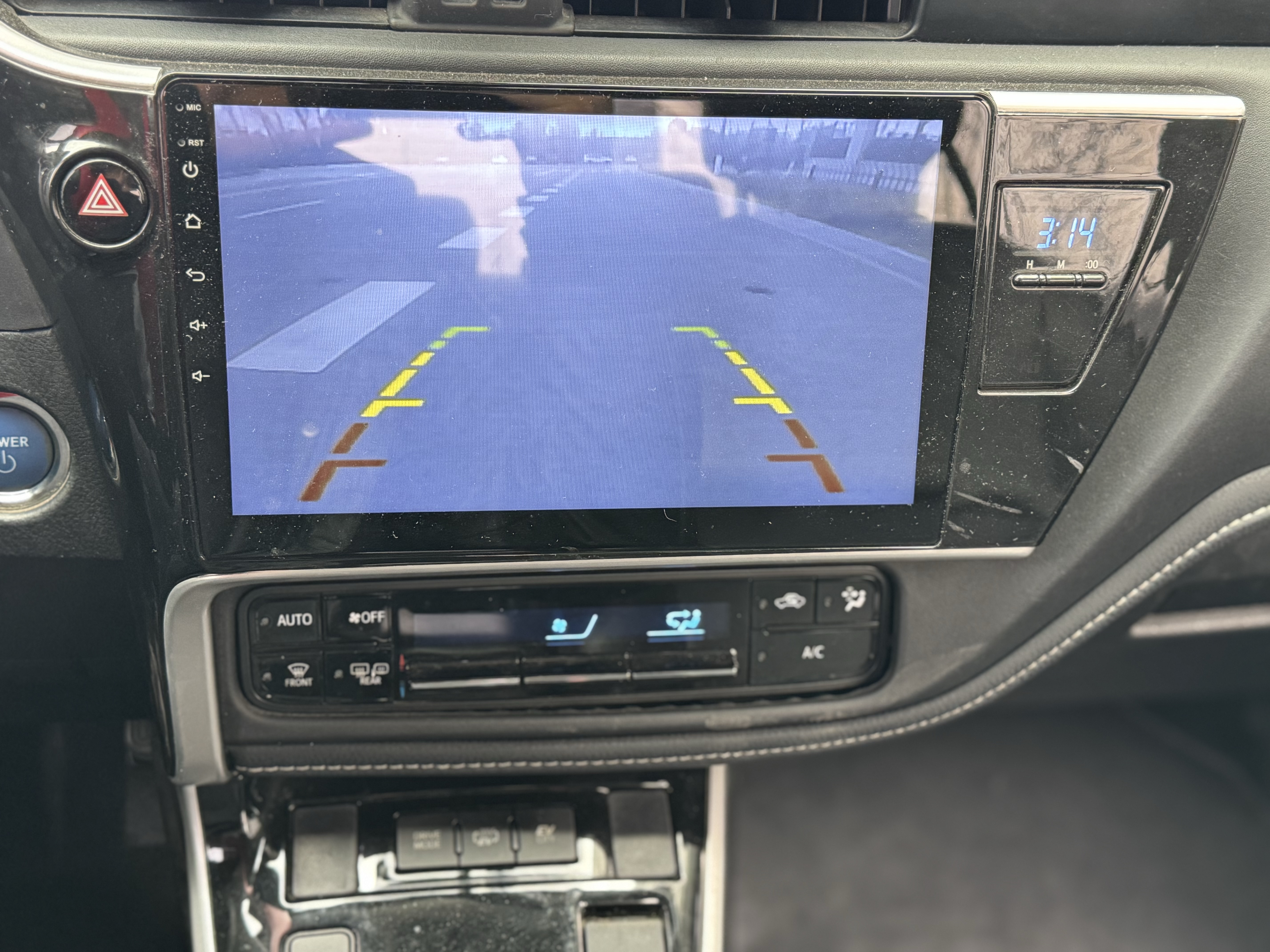 Toyota Corolla Hybird E+ 2019 изображение автомобиля #14