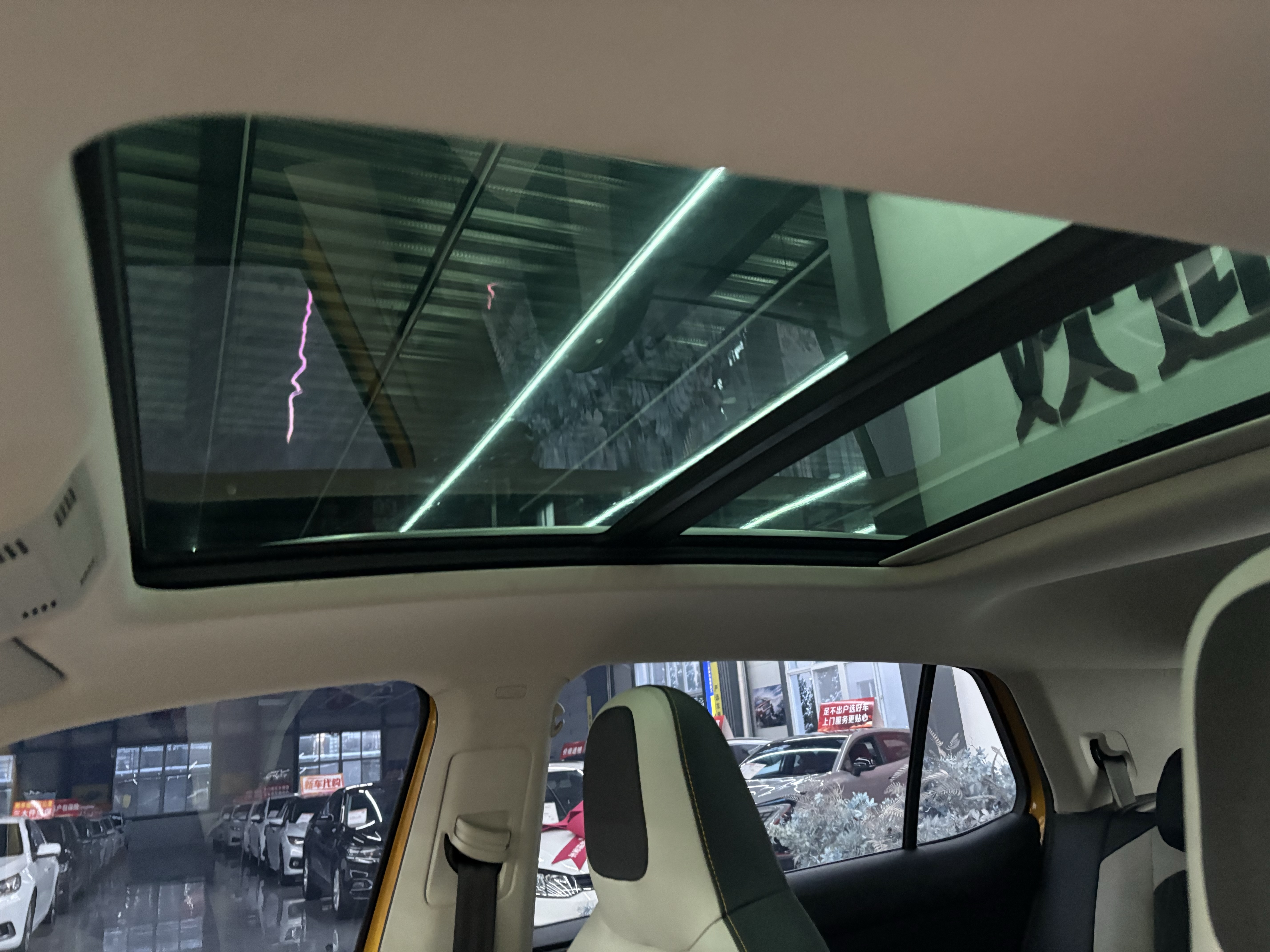 Volkswagen 2019 car image #14