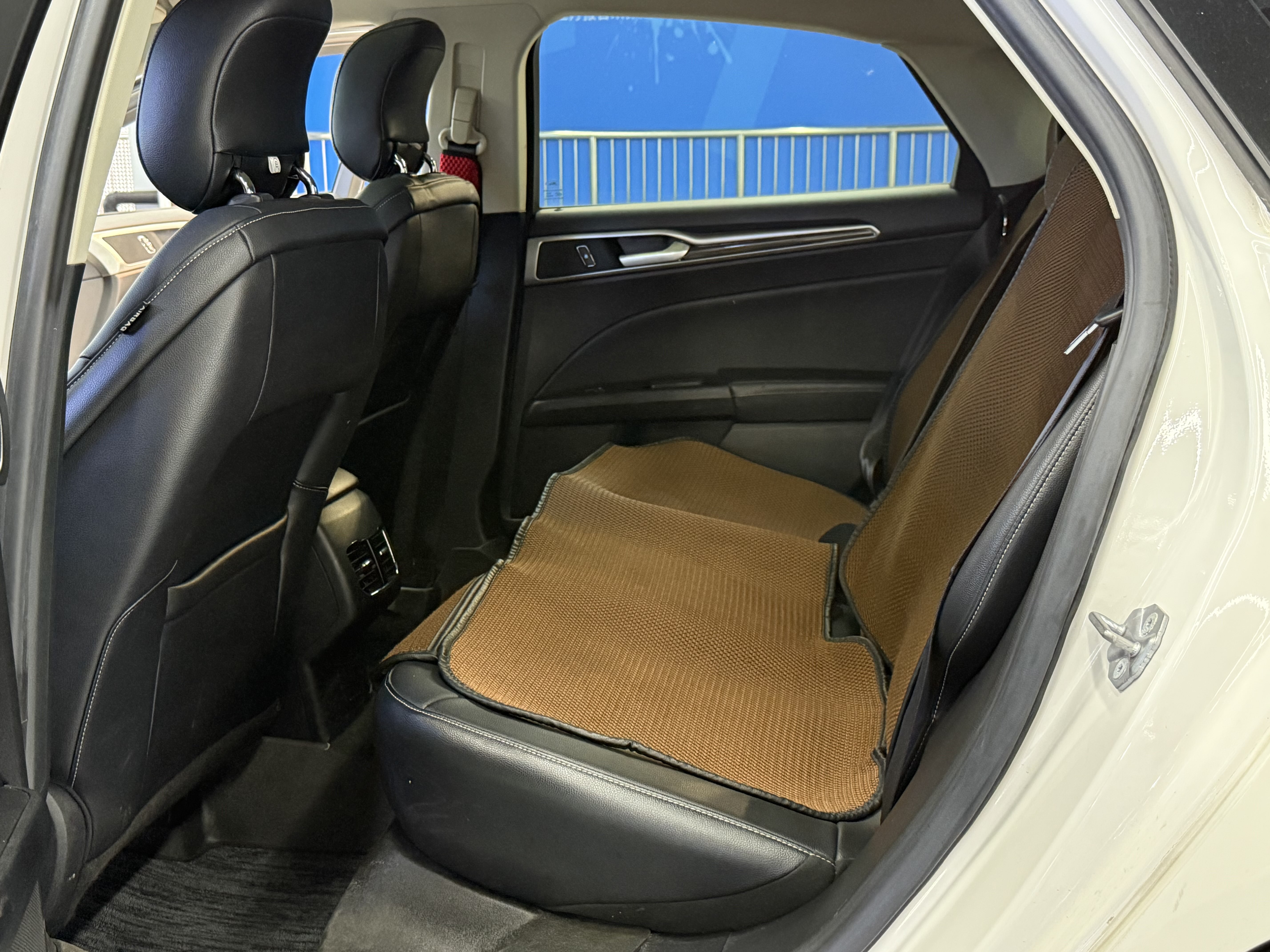 Ford Mondeo New Energy 2020 #14 Ford Mondeo New Energy 2020 car image #14