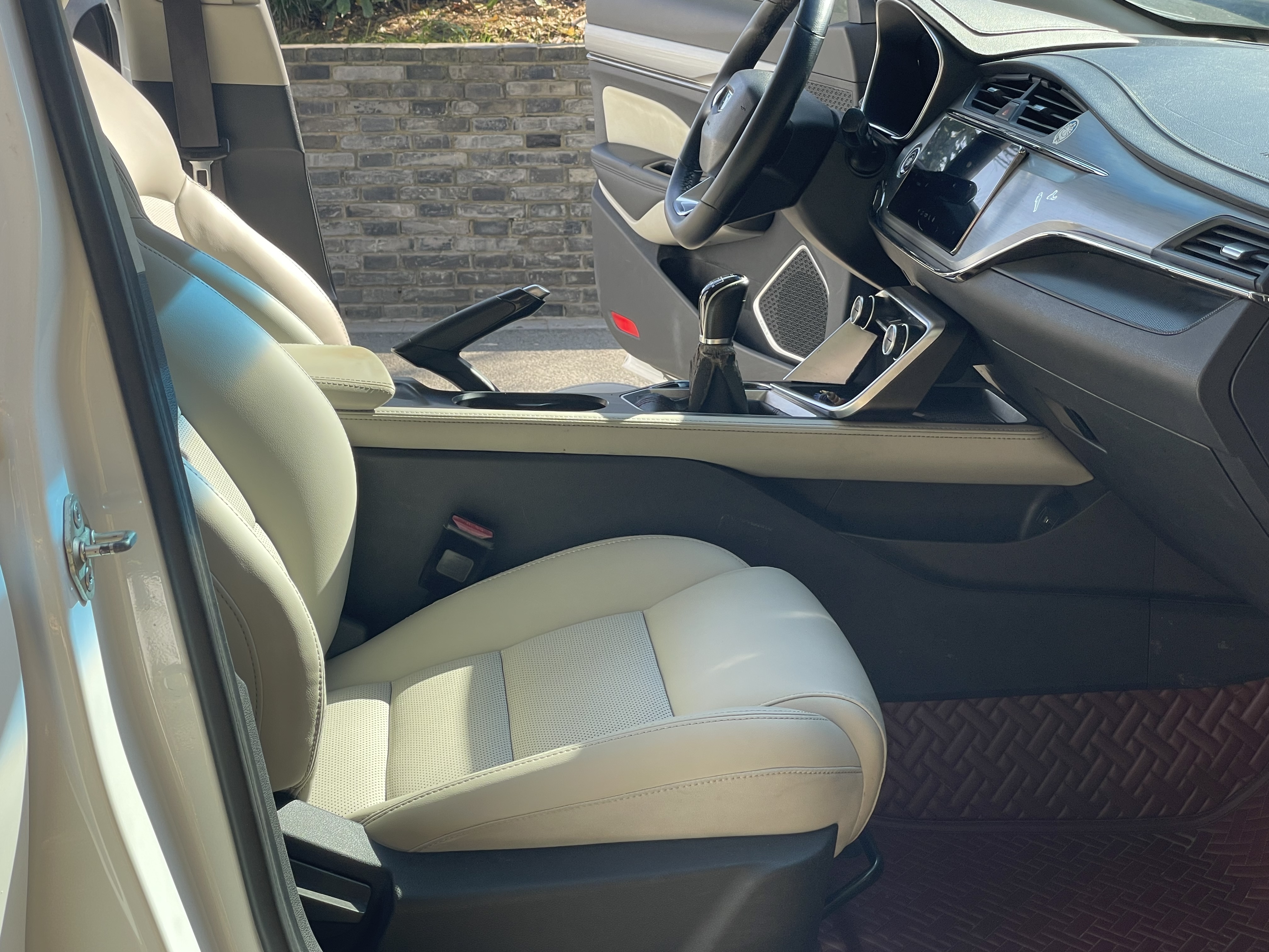 GEELY Binray 2019 #14 GEELY Binray 2019 car image #14