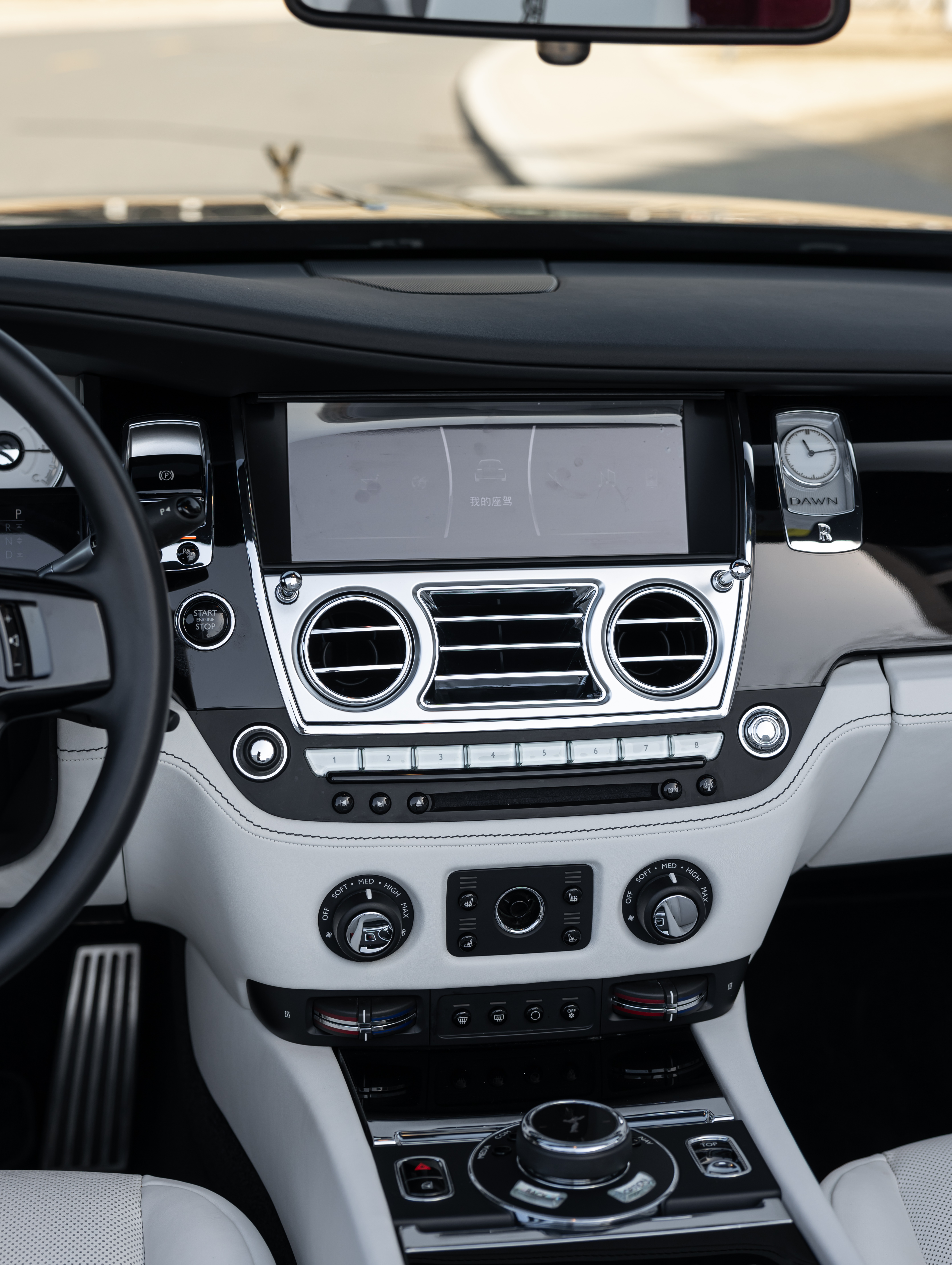 劳斯莱斯 曜影 2019 汽车图片 #14