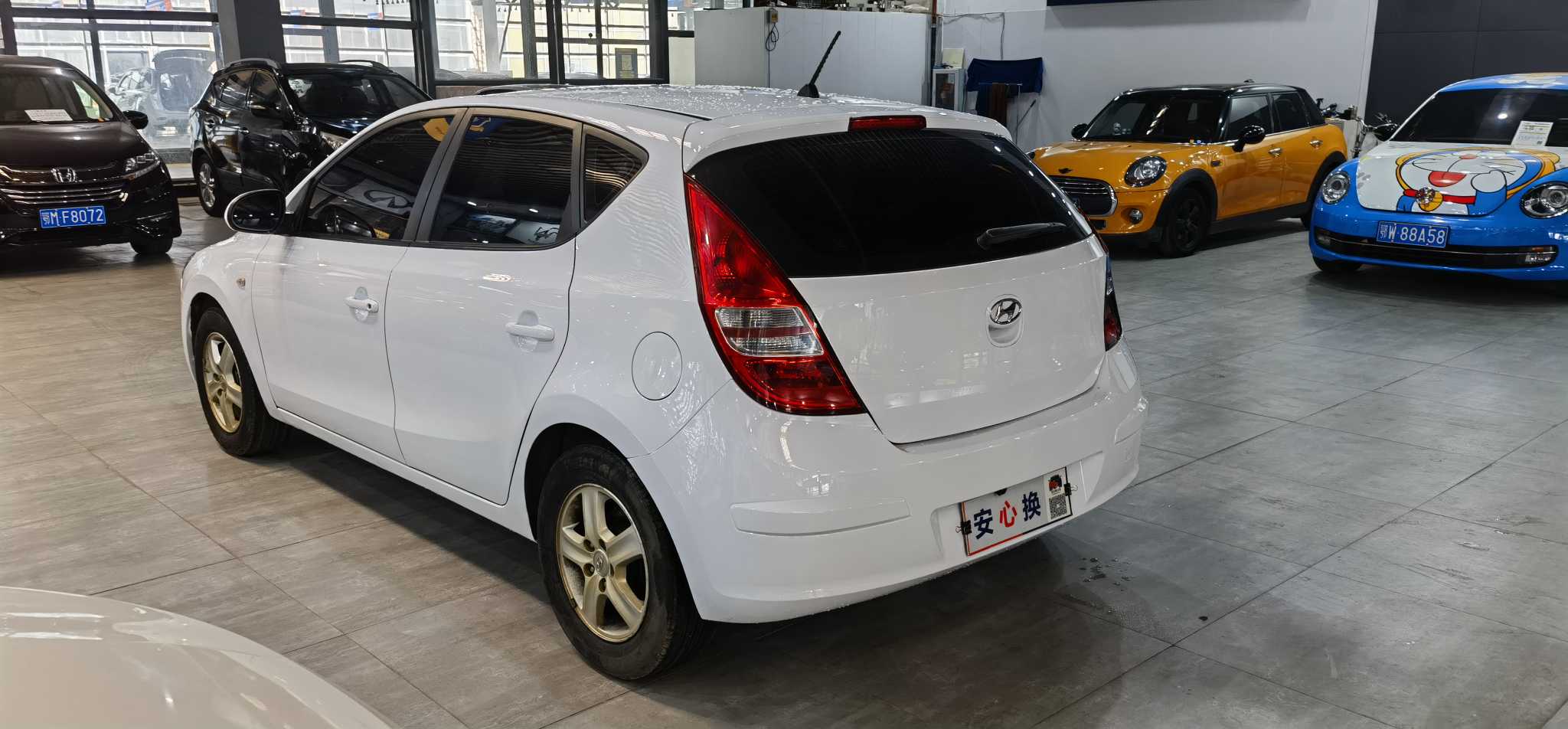 Hyundai i30 2011 #14 Hyundai i30 2011 صورة سيارة #14